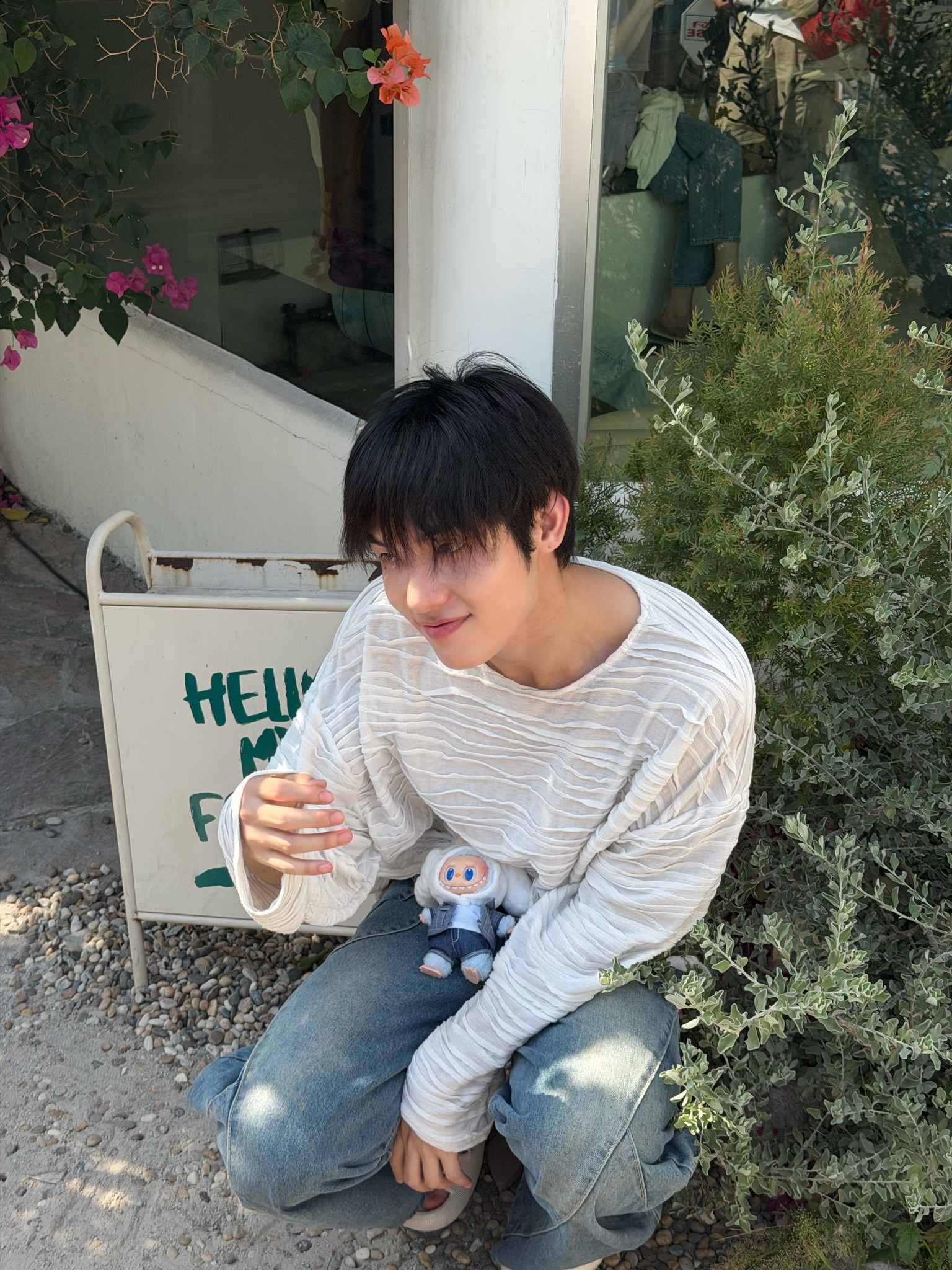 มิน - ธนกฤต ยิ่งวัฒนกุล