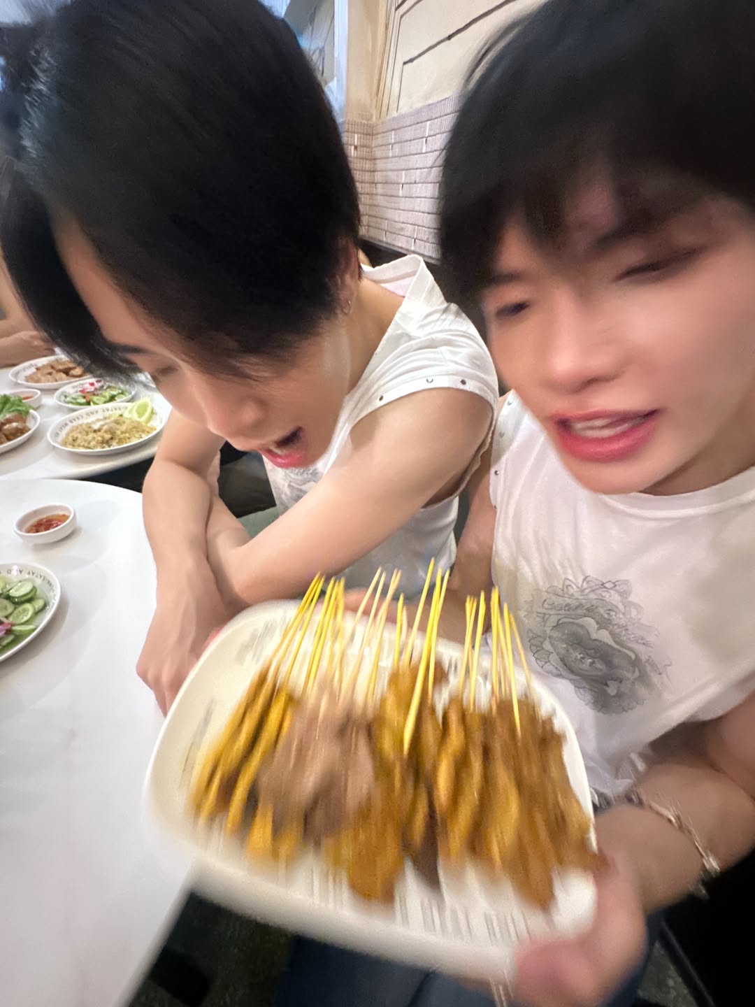 มิน - ธนกฤต ยิ่งวัฒนกุล