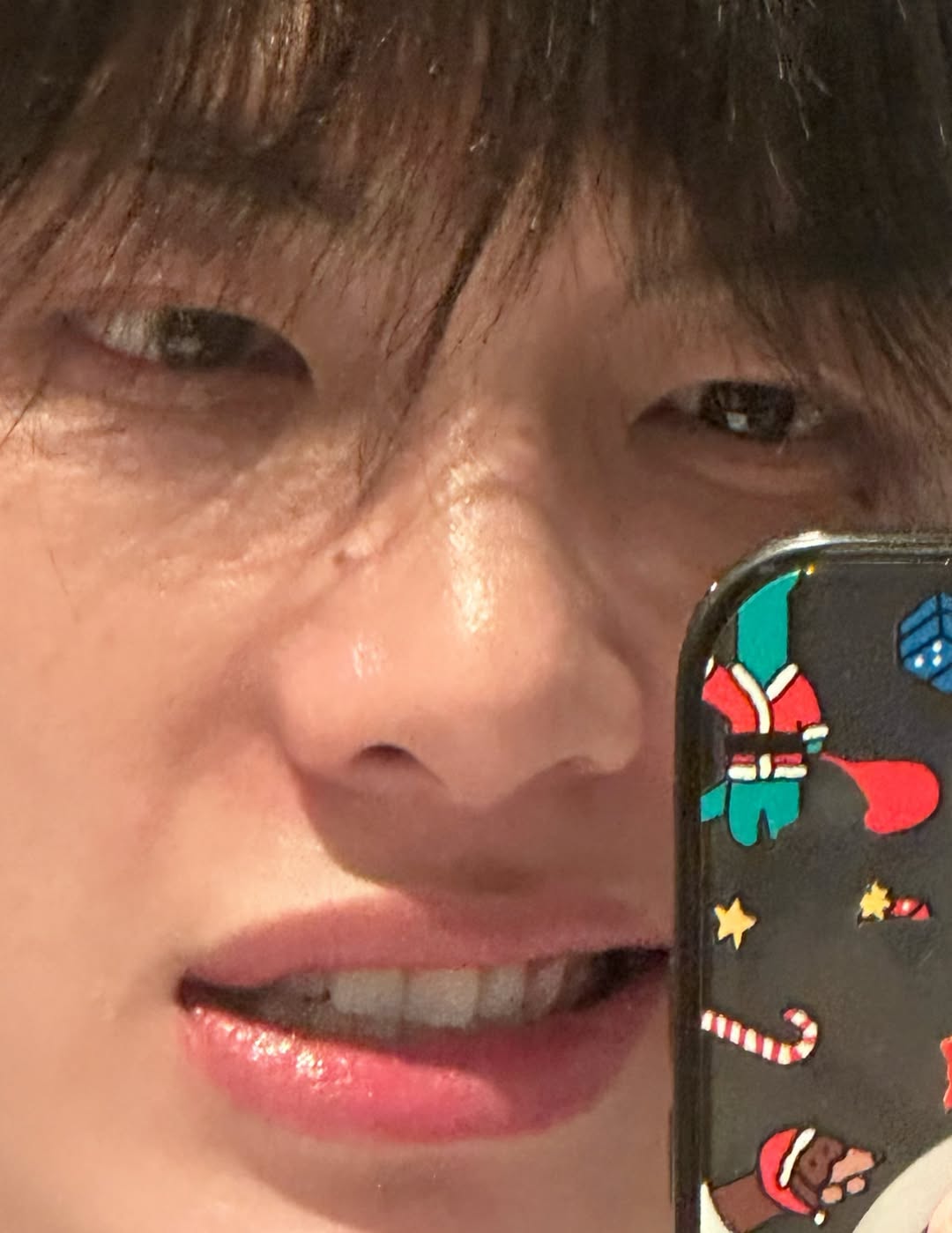 มิน - ธนกฤต ยิ่งวัฒนกุล