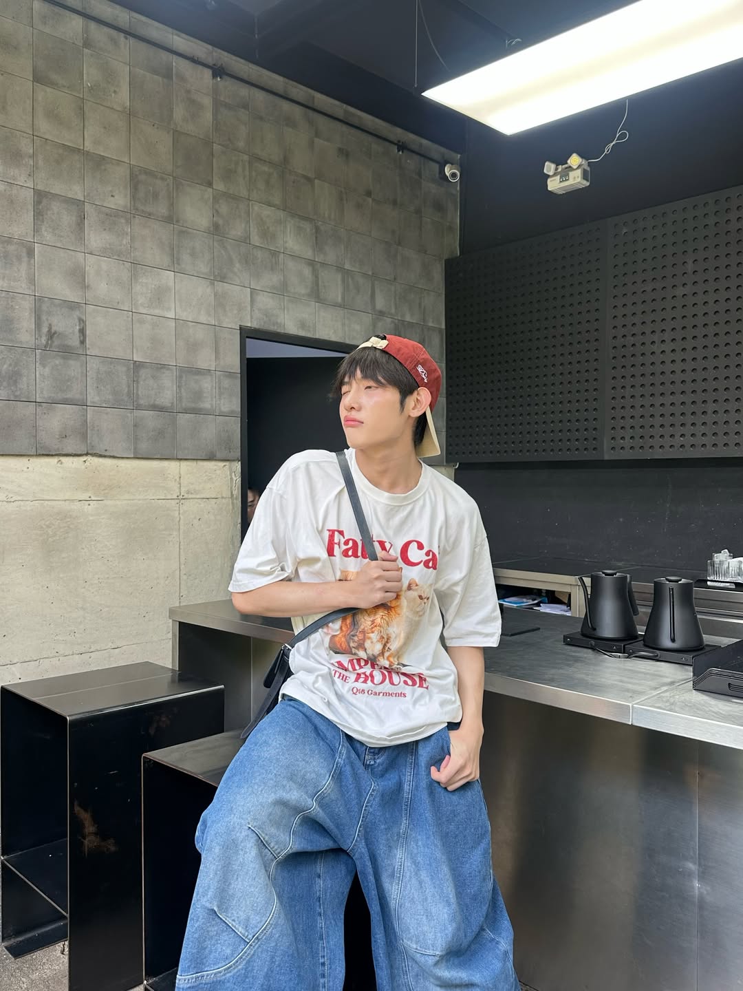 มิน - ธนกฤต ยิ่งวัฒนกุล