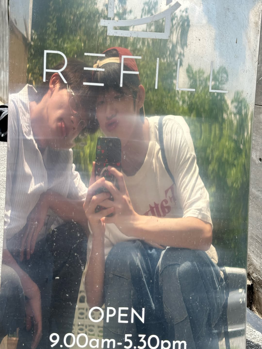 มิน - ธนกฤต ยิ่งวัฒนกุล