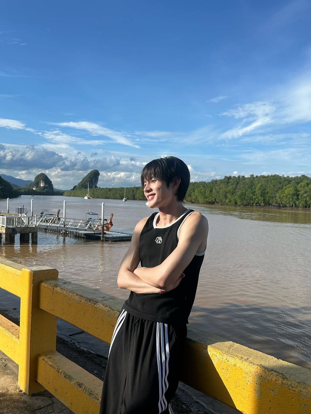 มิน - ธนกฤต ยิ่งวัฒนกุล