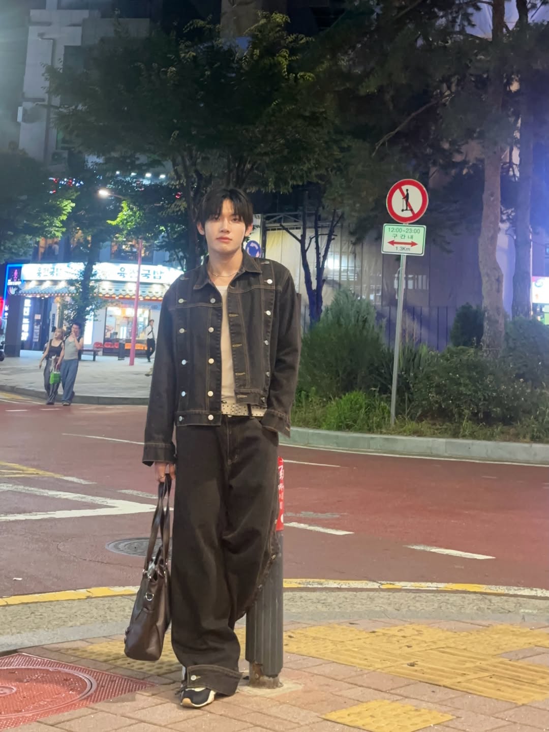 มิน - ธนกฤต ยิ่งวัฒนกุล