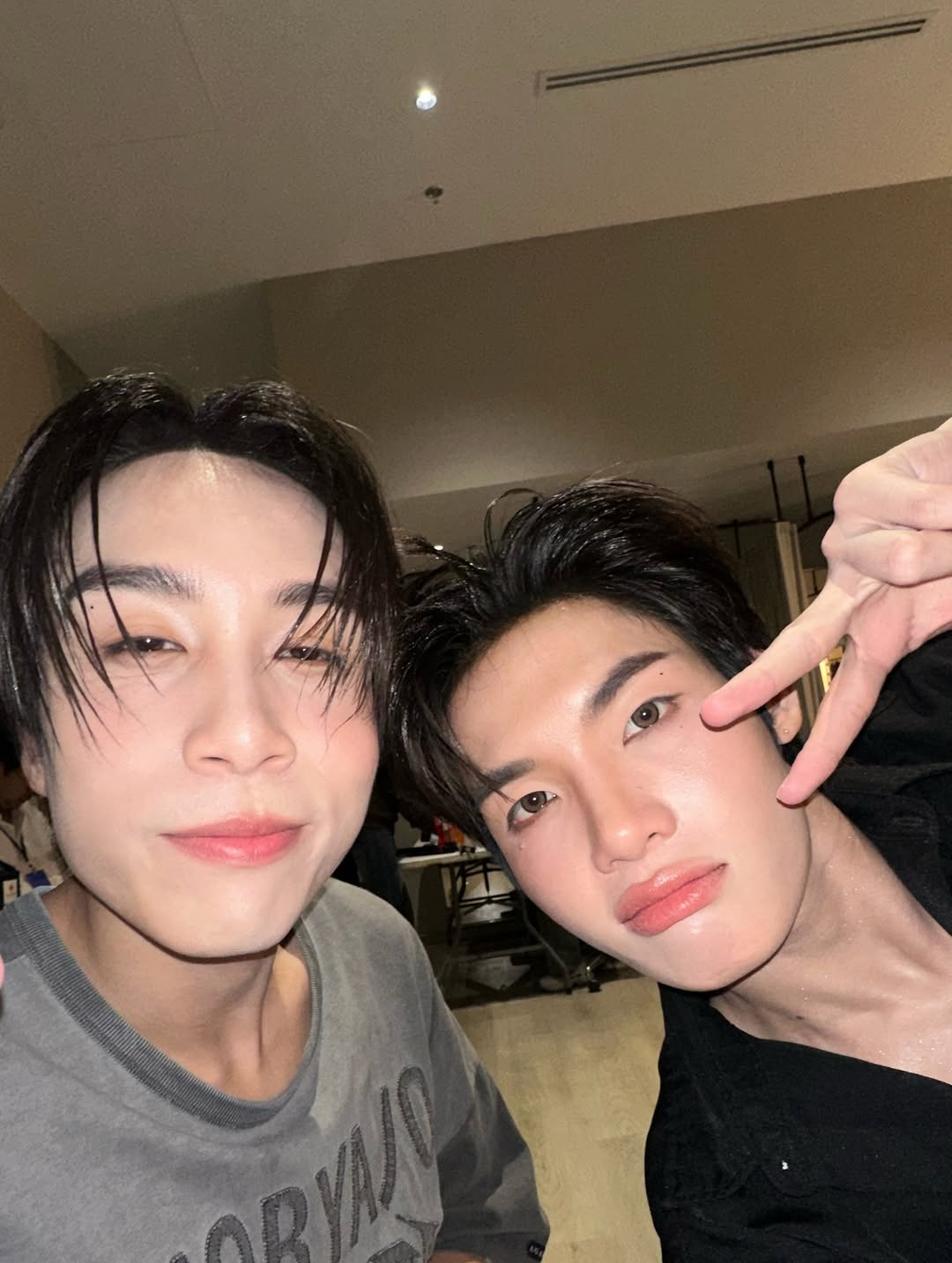 มิน - ธนกฤต ยิ่งวัฒนกุล