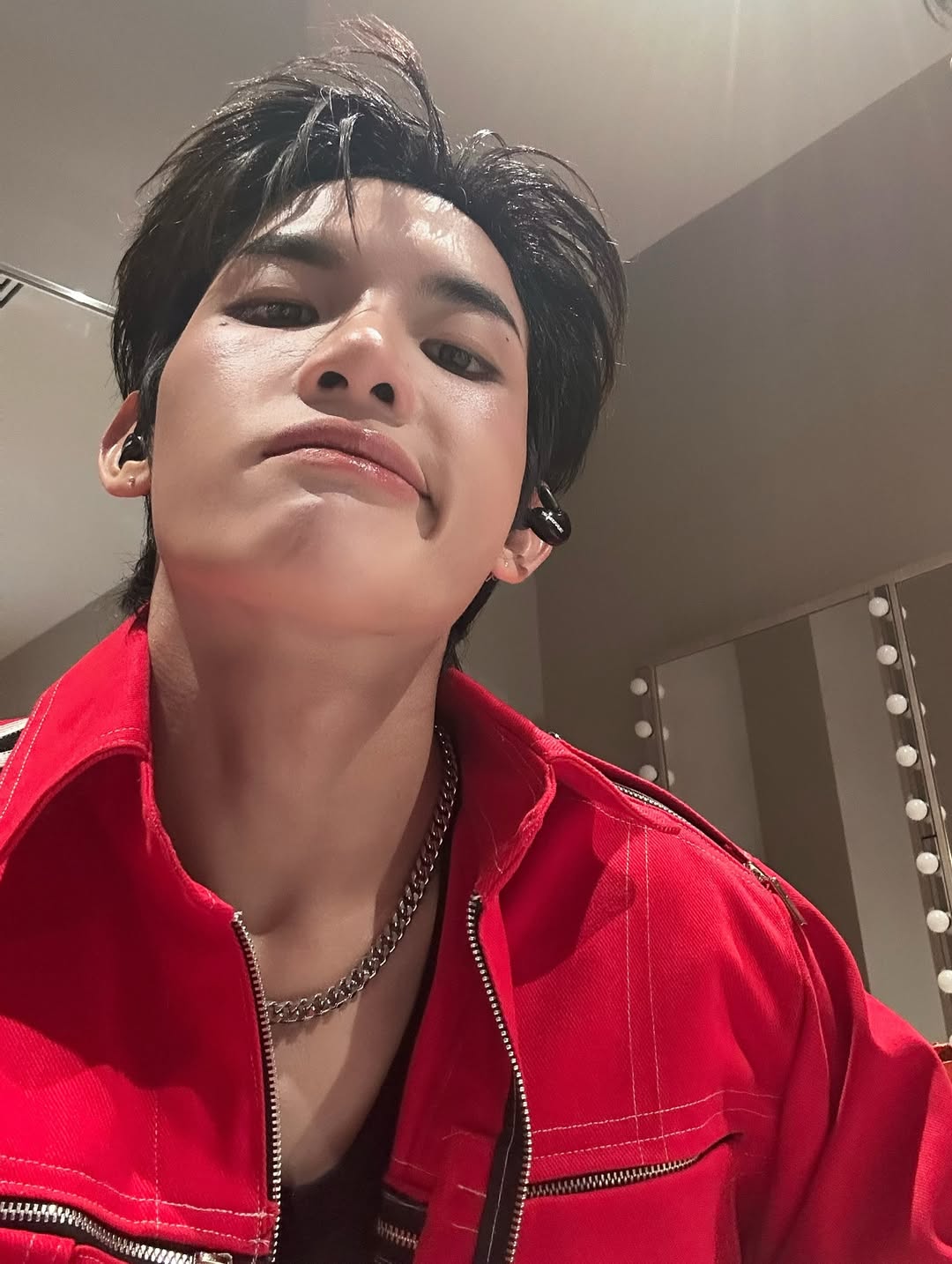 มิน - ธนกฤต ยิ่งวัฒนกุล
