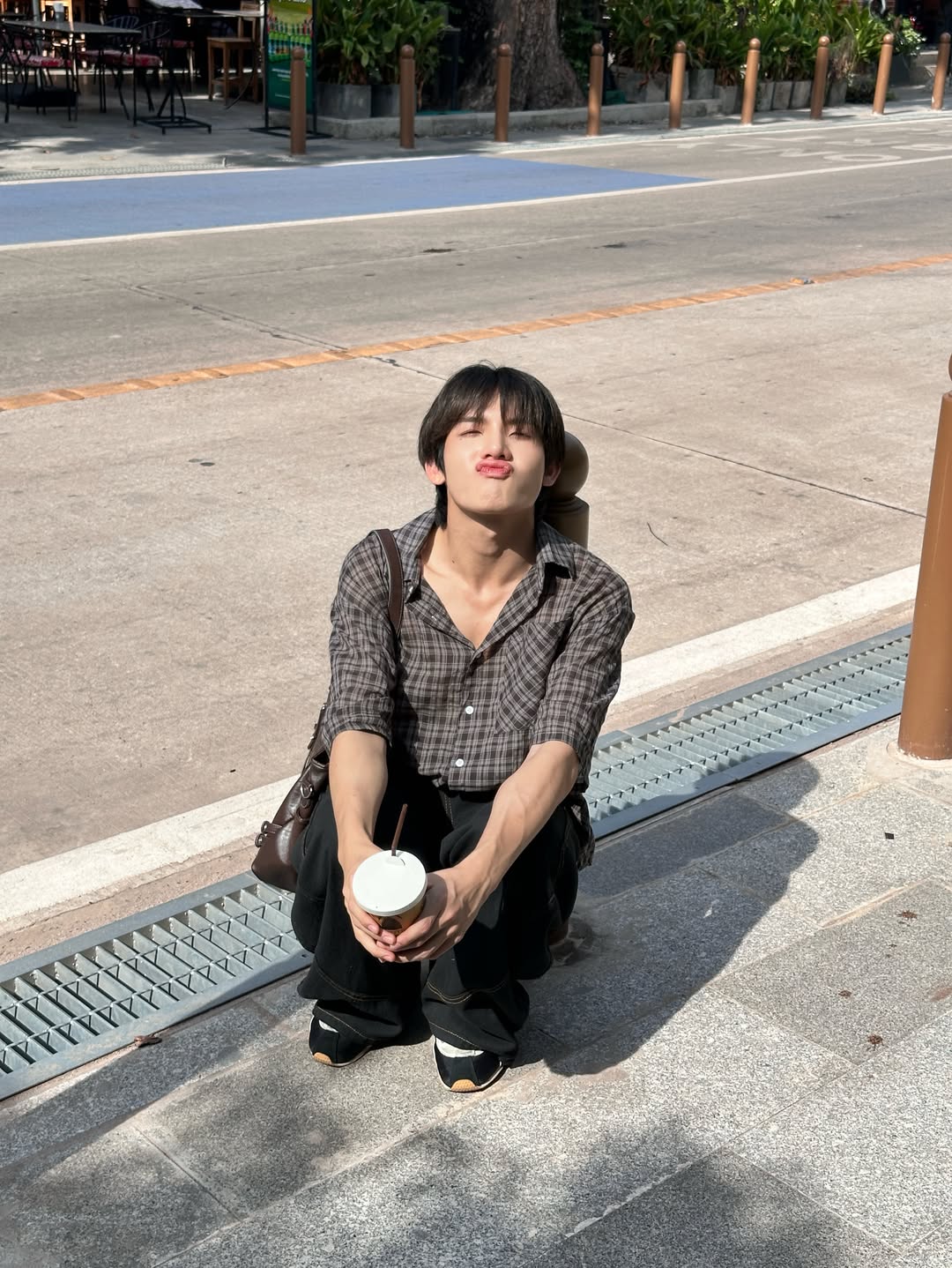 มิน - ธนกฤต ยิ่งวัฒนกุล