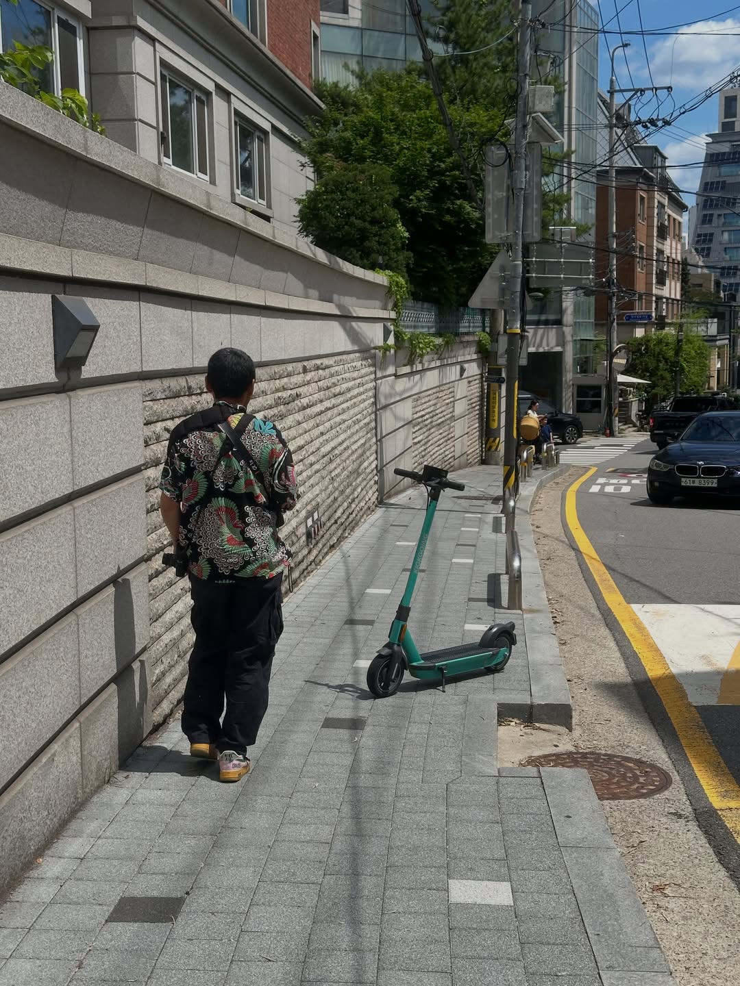 มิน - ธนกฤต ยิ่งวัฒนกุล