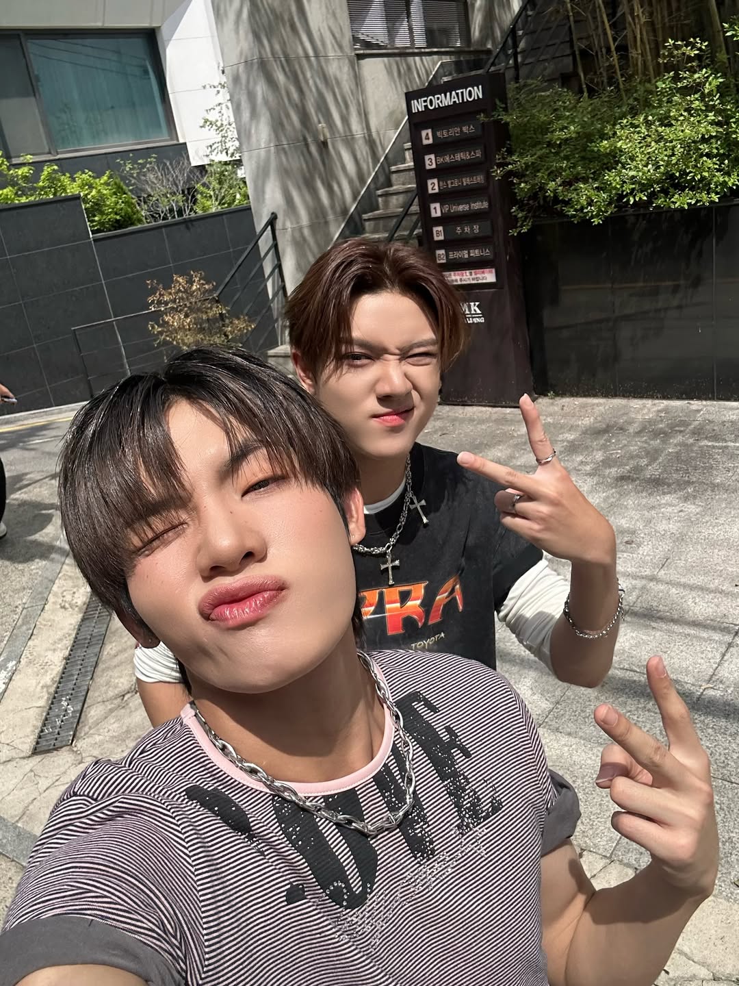มิน - ธนกฤต ยิ่งวัฒนกุล