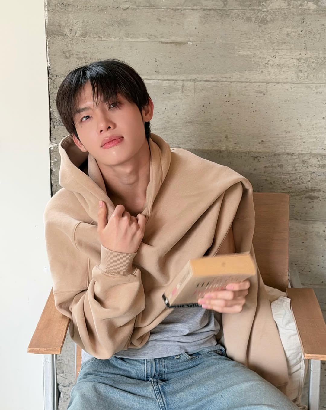 มิน - ธนกฤต ยิ่งวัฒนกุล
