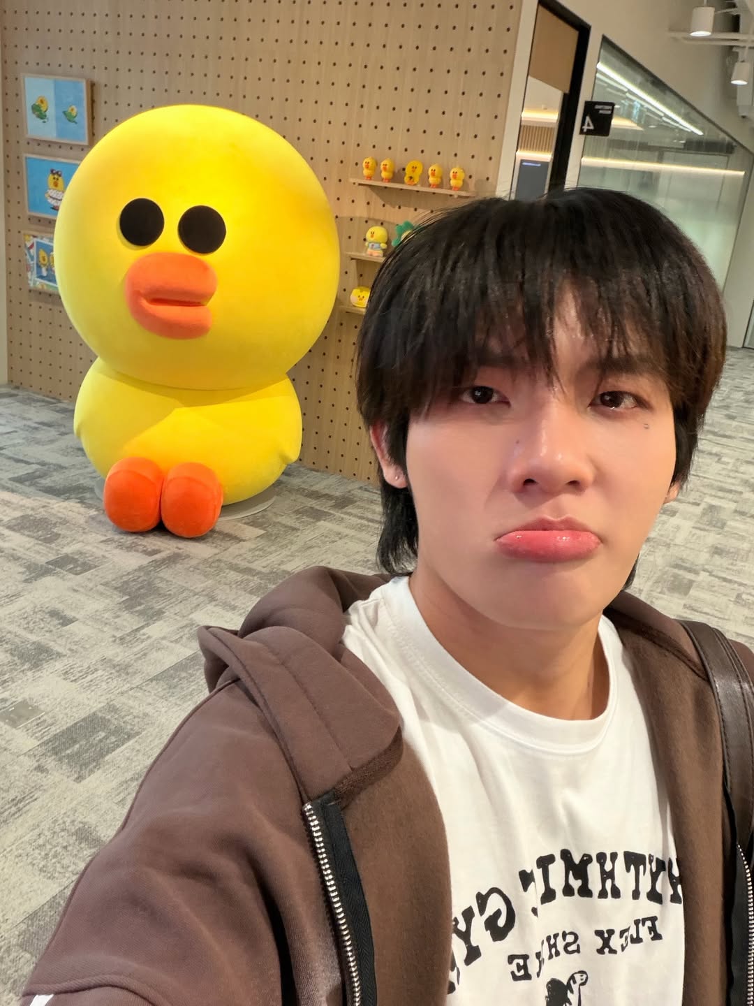 มิน - ธนกฤต ยิ่งวัฒนกุล