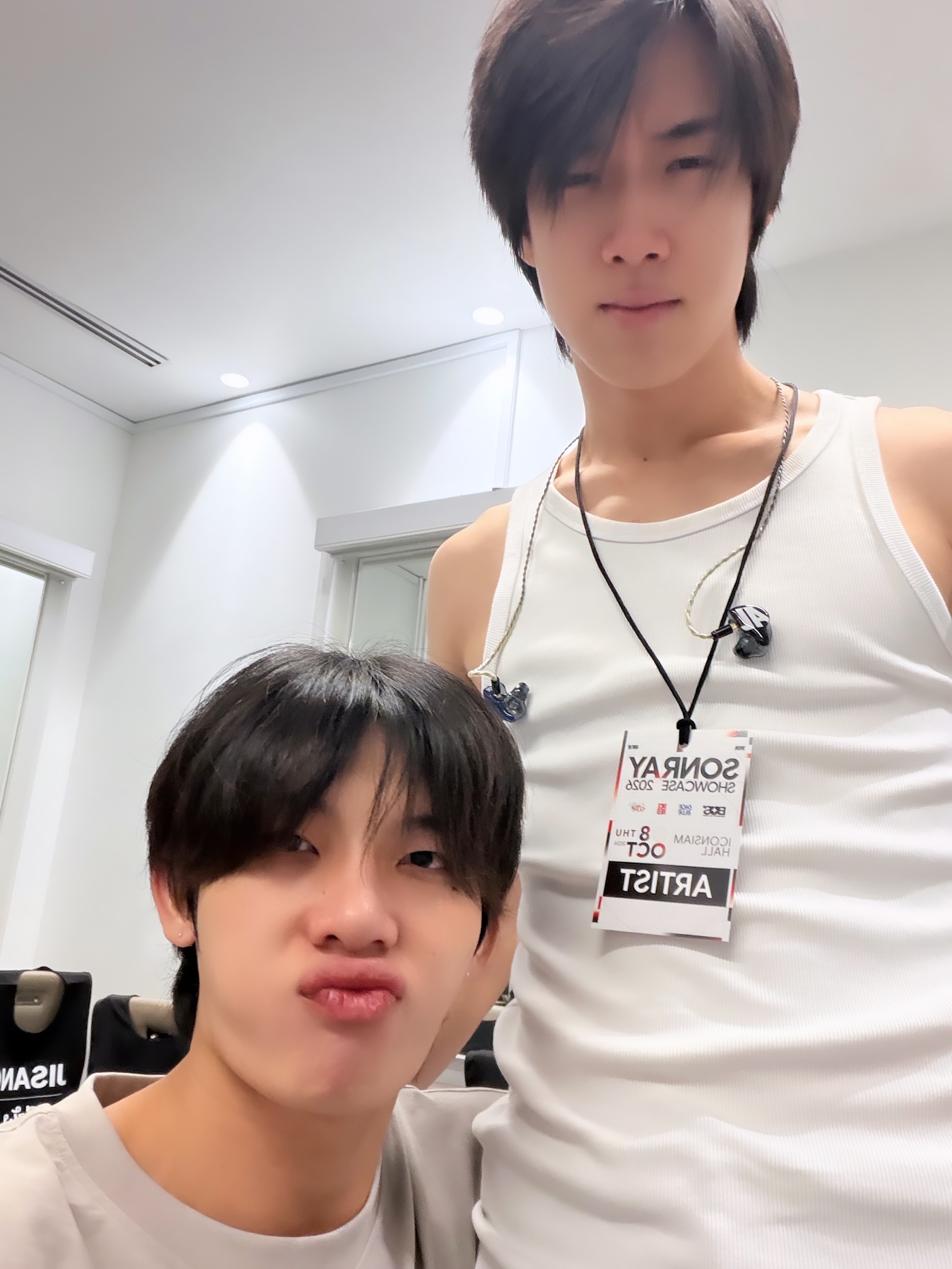 มิน - ธนกฤต ยิ่งวัฒนกุล