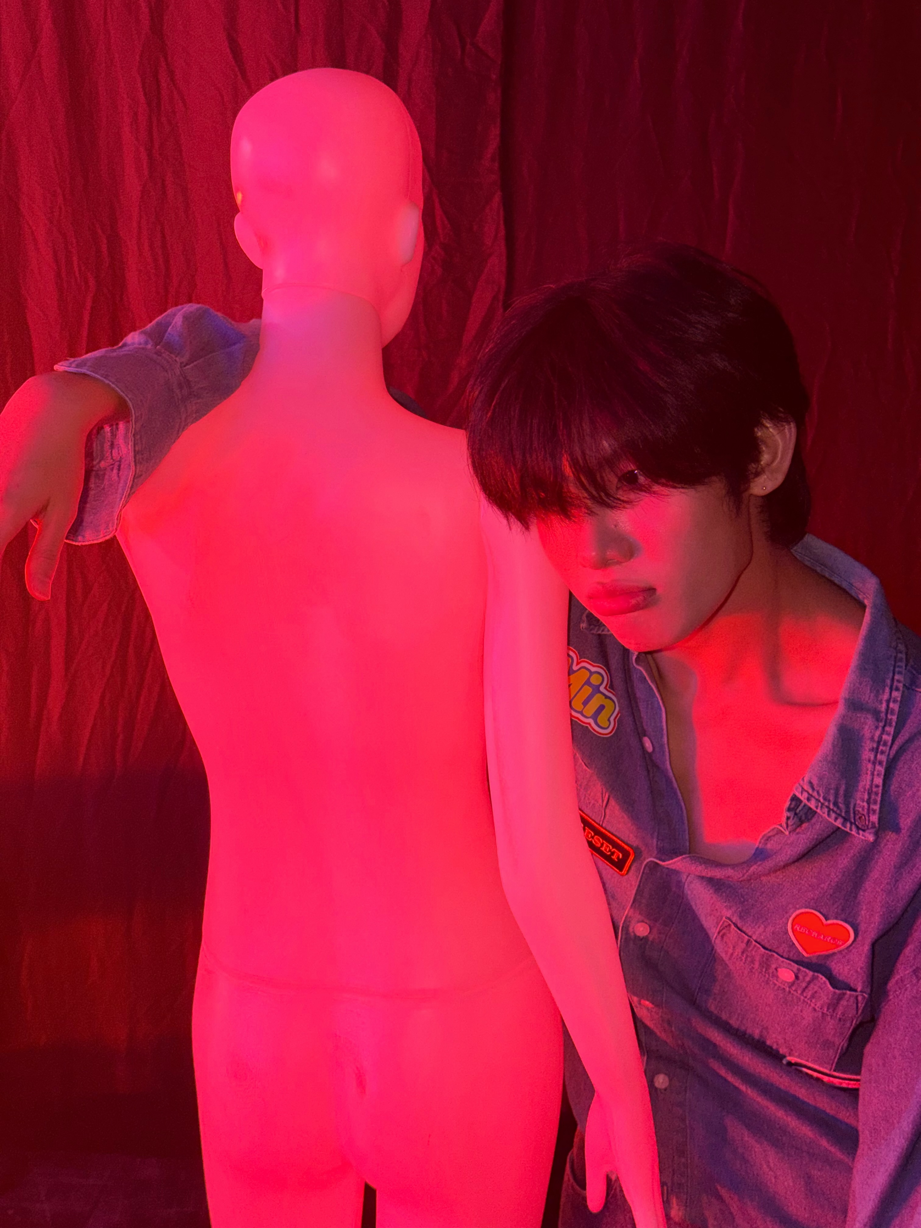 มิน - ธนกฤต ยิ่งวัฒนกุล