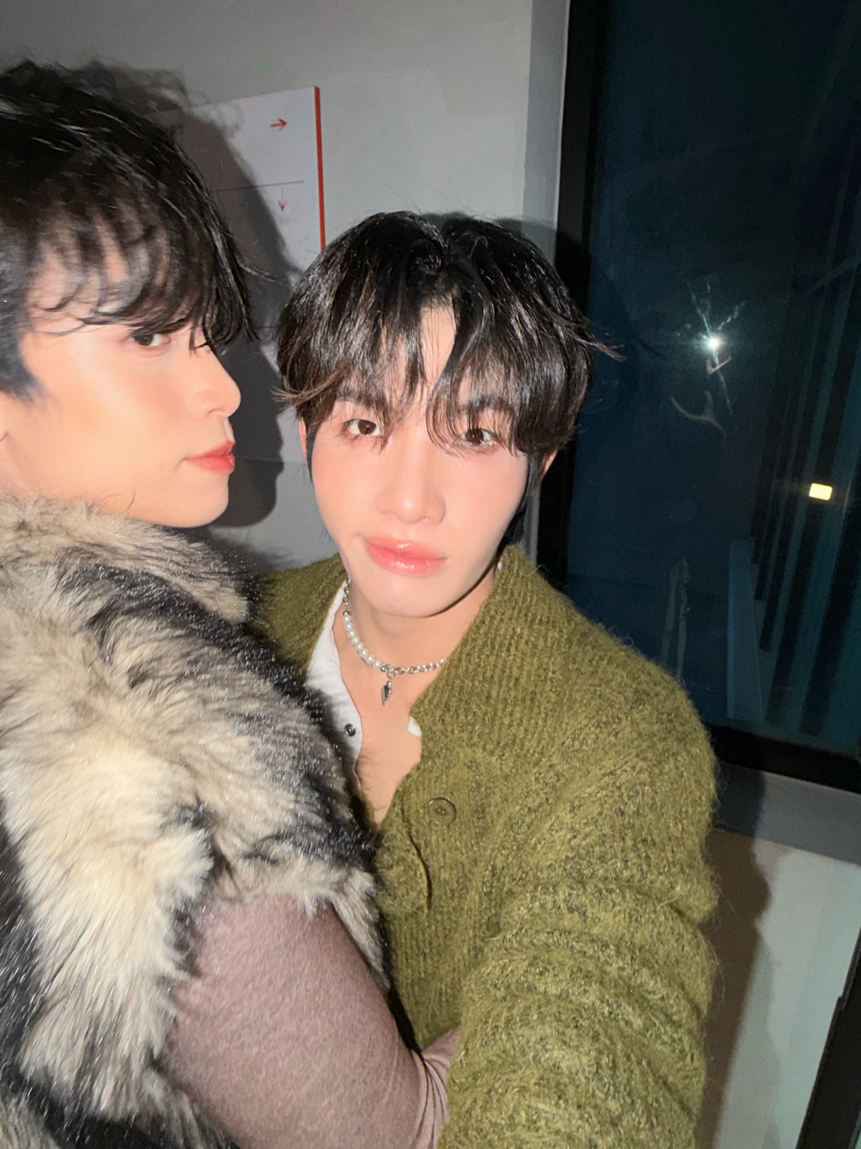 มิน - ธนกฤต ยิ่งวัฒนกุล