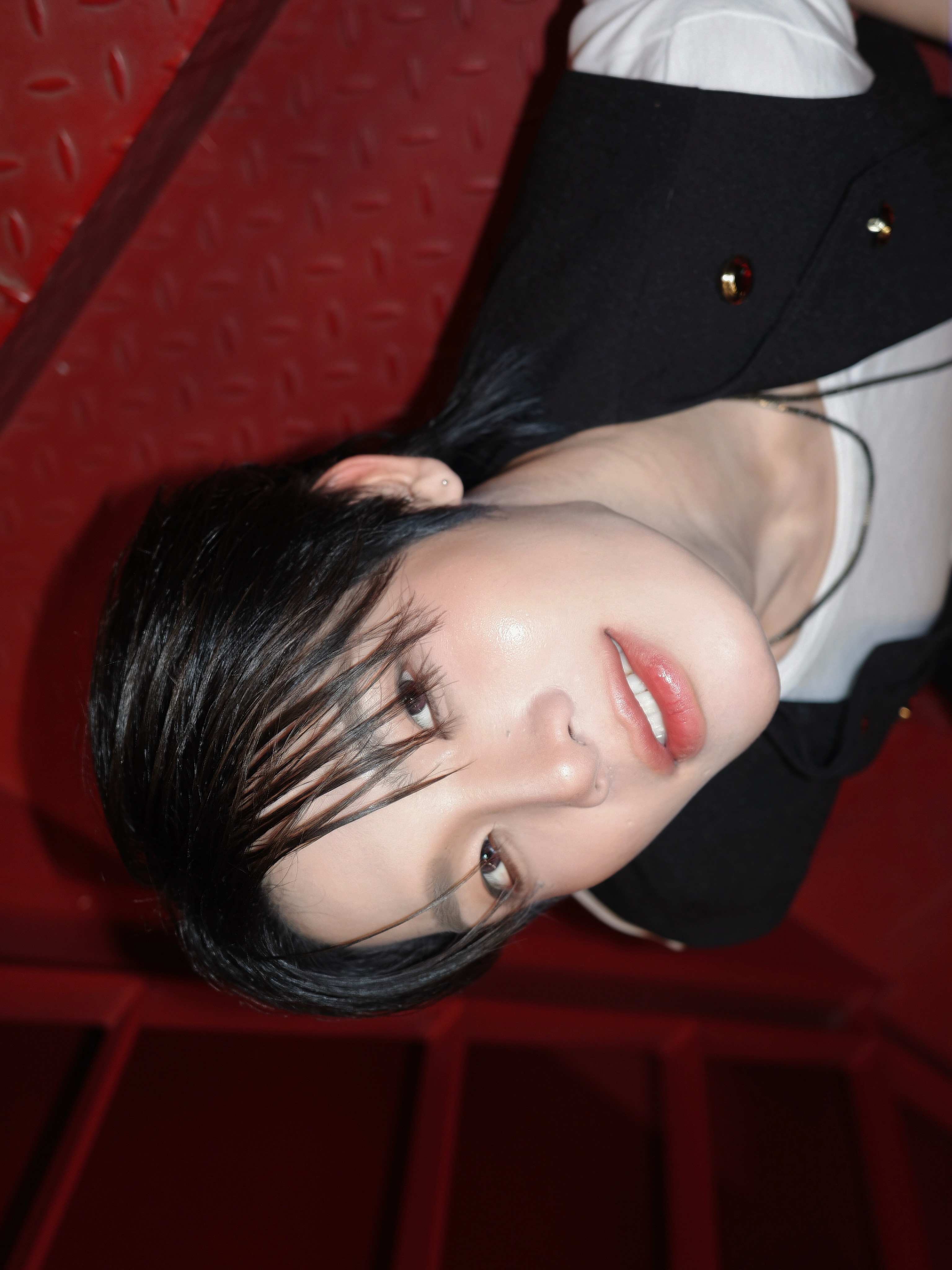 มิน - ธนกฤต ยิ่งวัฒนกุล