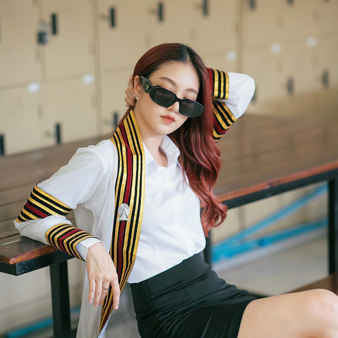 เฟิร์น - นพจิรา ฤกษ์ขจรนามกุล