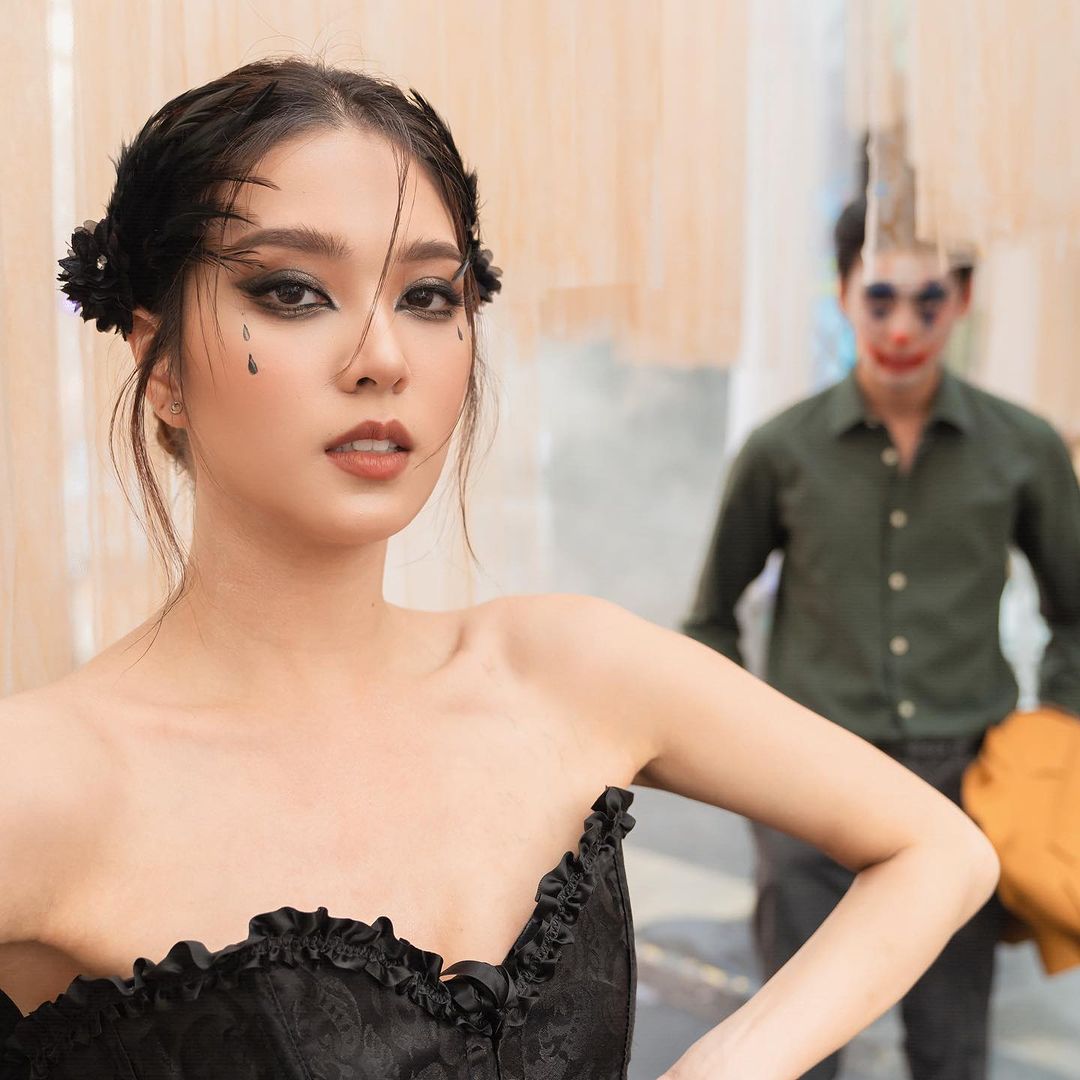 เฟิร์น - นพจิรา ฤกษ์ขจรนามกุล