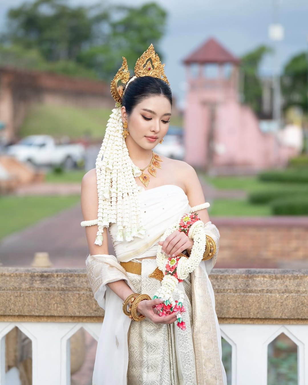 เฟิร์น - นพจิรา ฤกษ์ขจรนามกุล