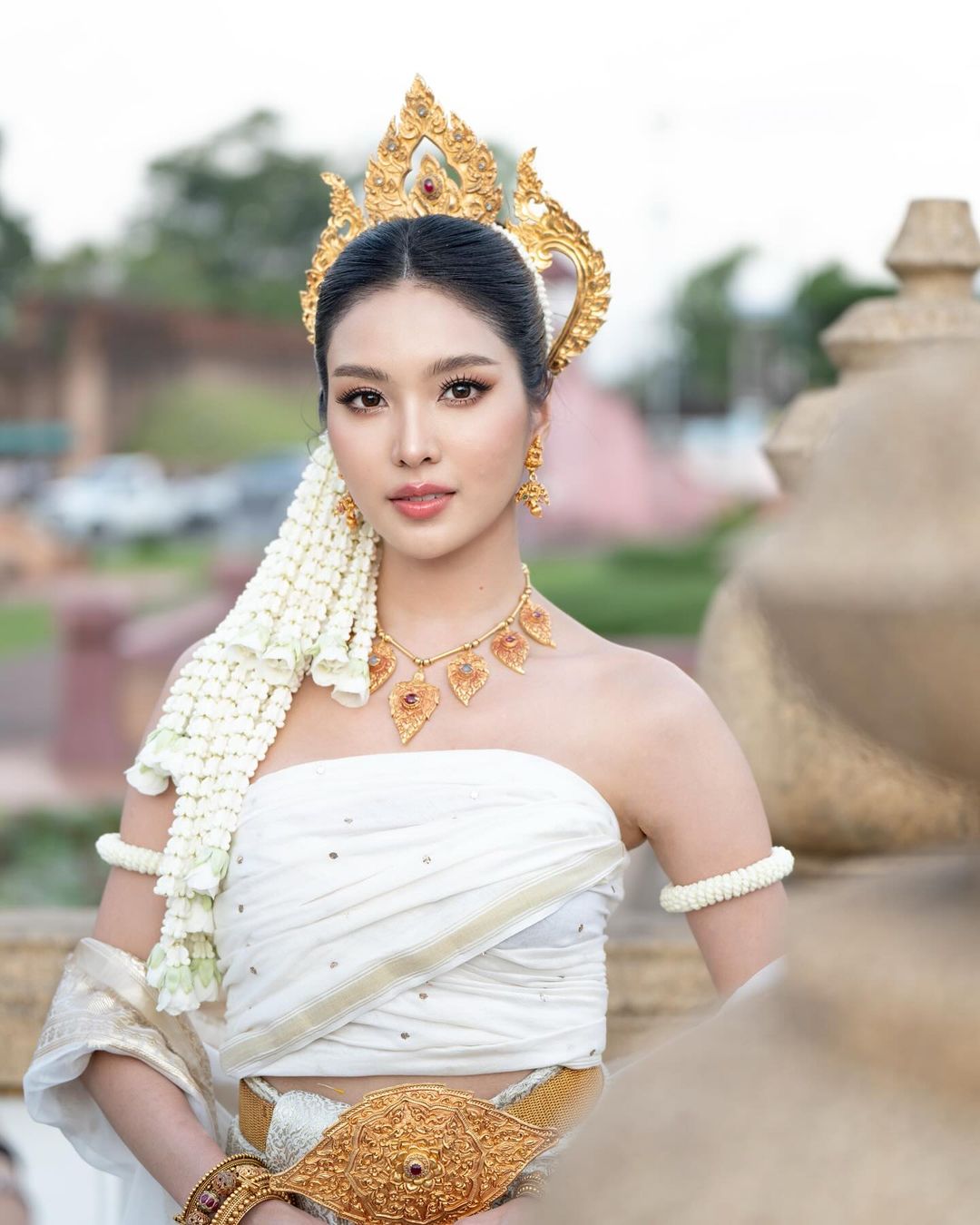เฟิร์น - นพจิรา ฤกษ์ขจรนามกุล