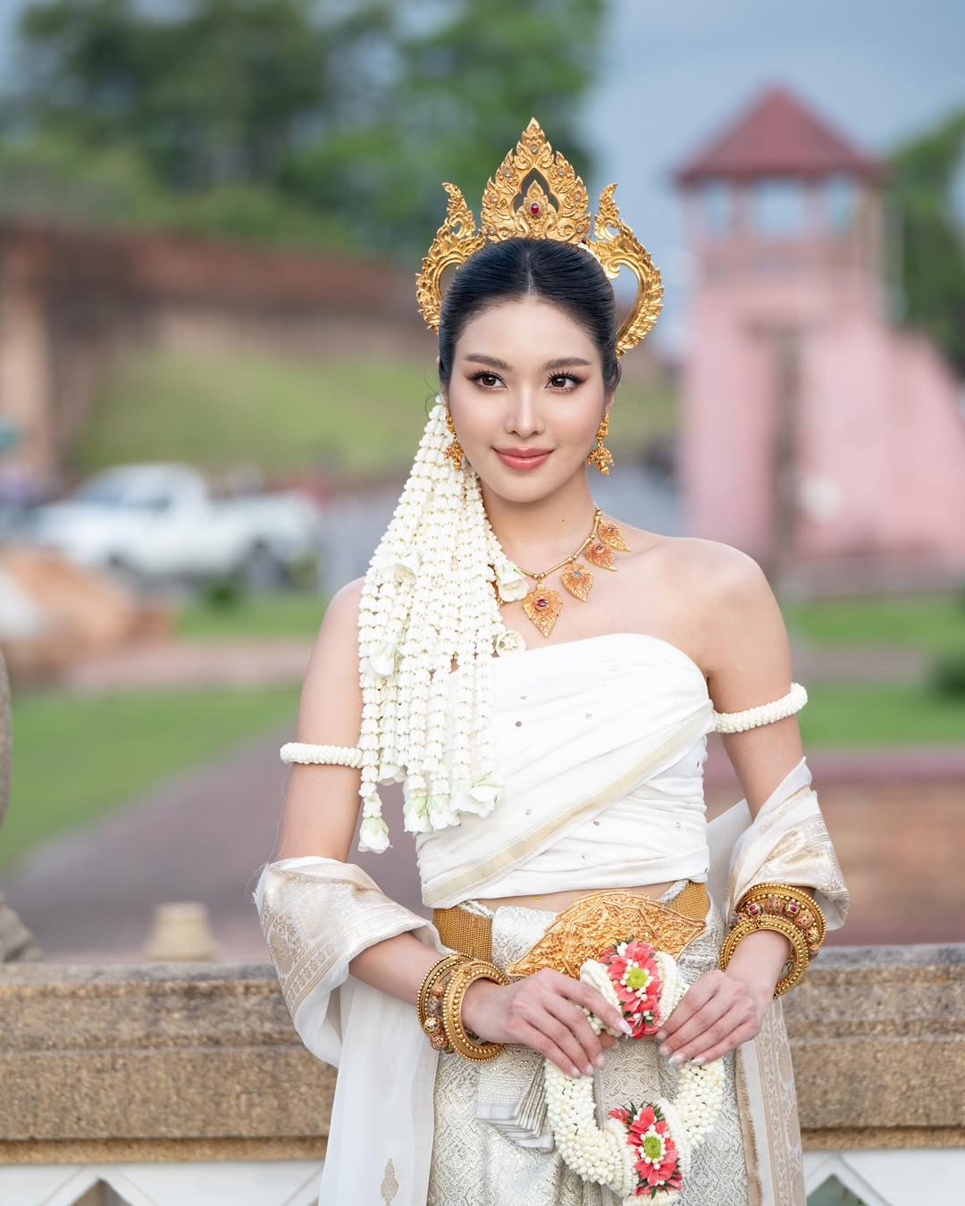 เฟิร์น - นพจิรา ฤกษ์ขจรนามกุล