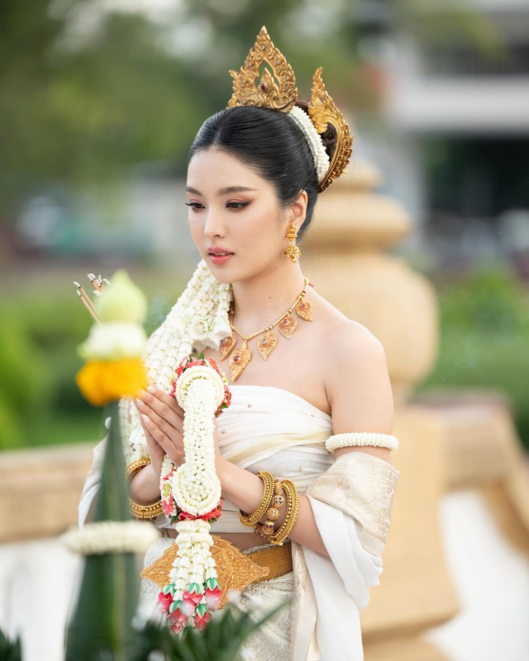 เฟิร์น - นพจิรา ฤกษ์ขจรนามกุล