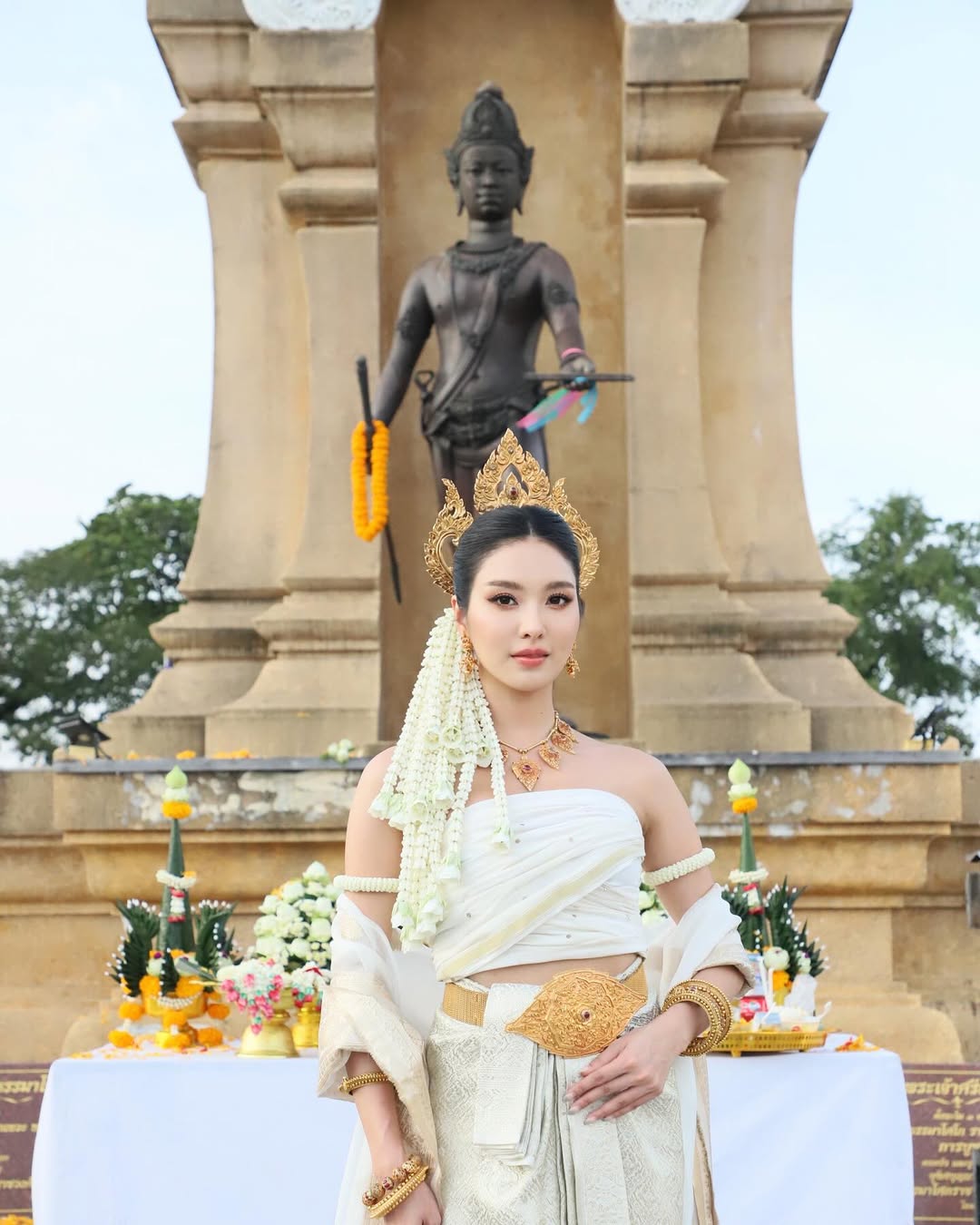 เฟิร์น - นพจิรา ฤกษ์ขจรนามกุล