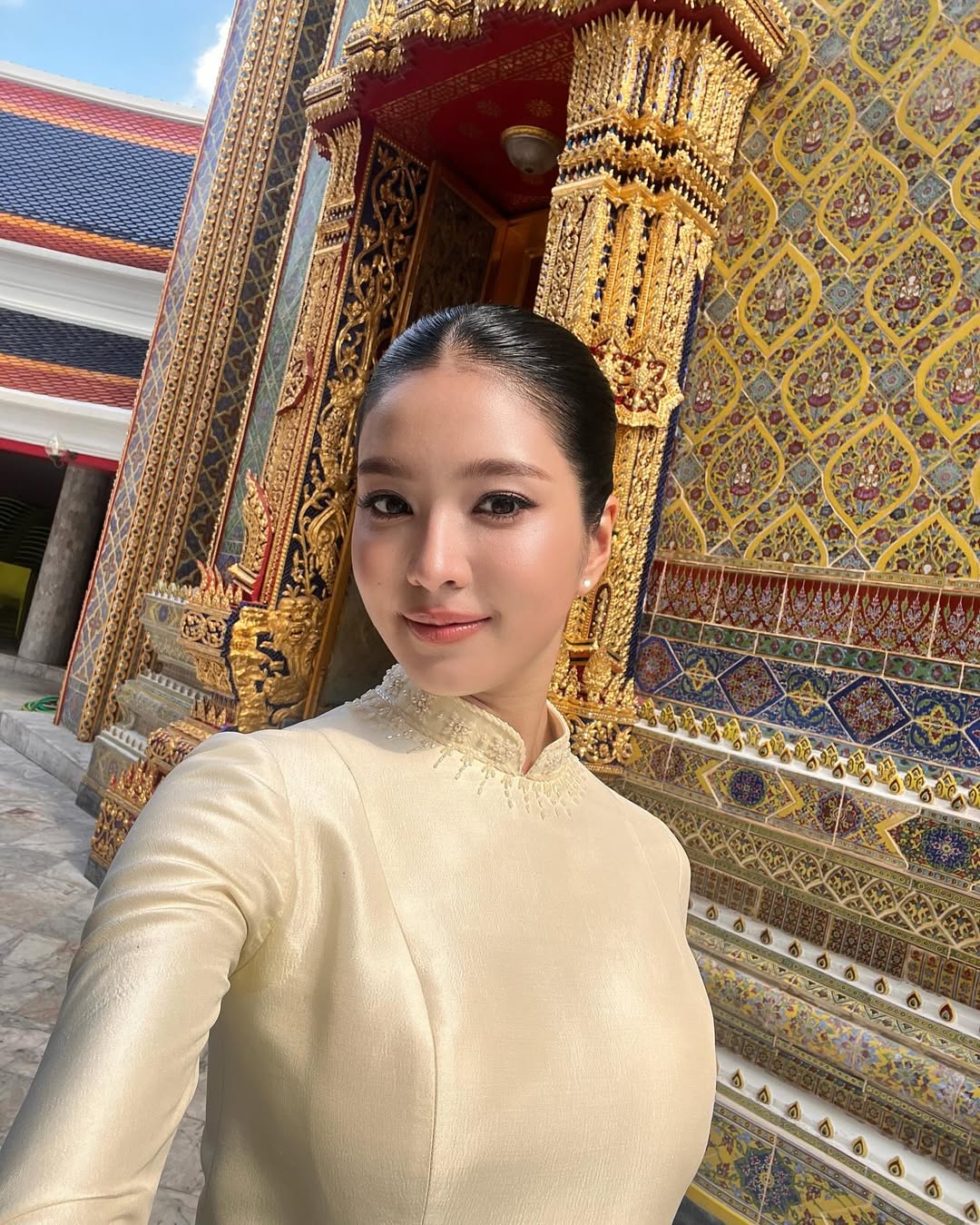 เฟิร์น - นพจิรา ฤกษ์ขจรนามกุล