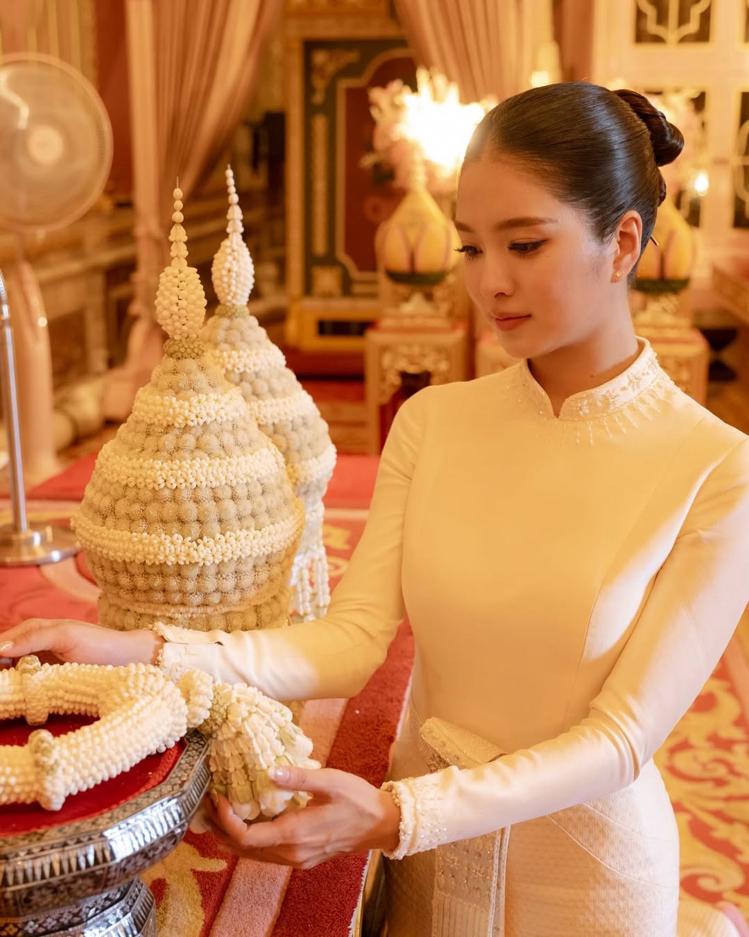 เฟิร์น - นพจิรา ฤกษ์ขจรนามกุล