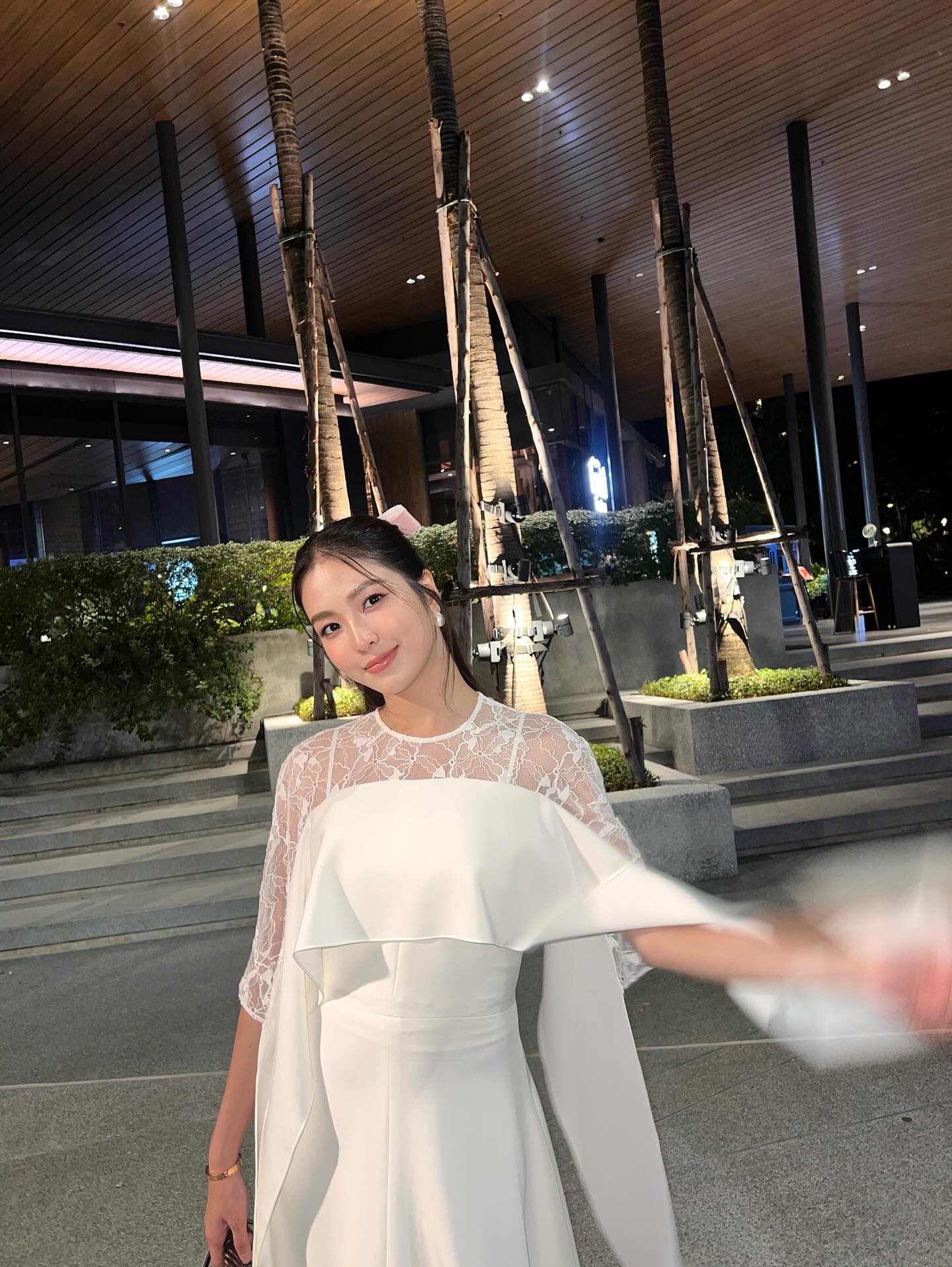 เฟิร์น - นพจิรา ฤกษ์ขจรนามกุล