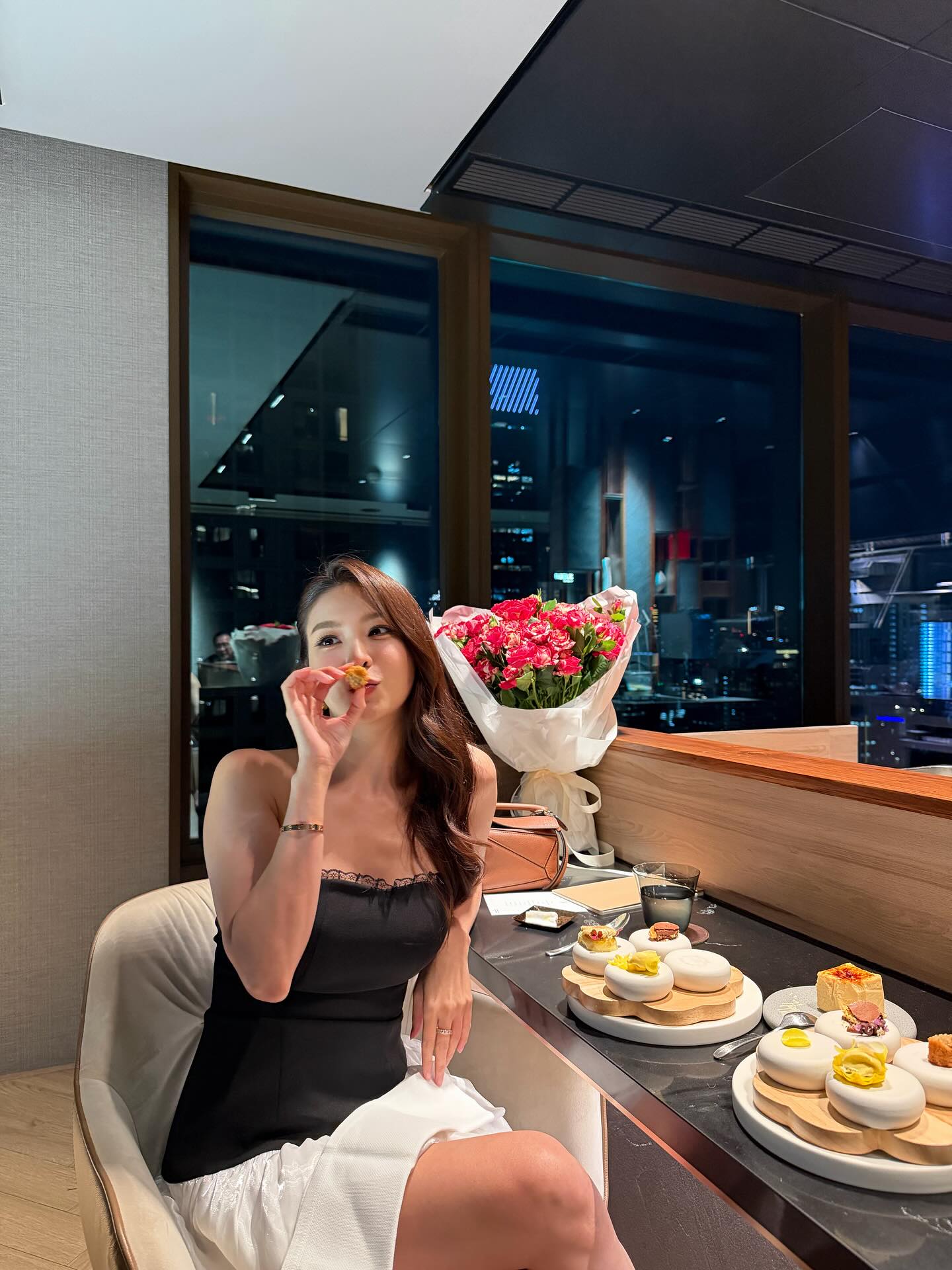 เฟิร์น - นพจิรา ฤกษ์ขจรนามกุล