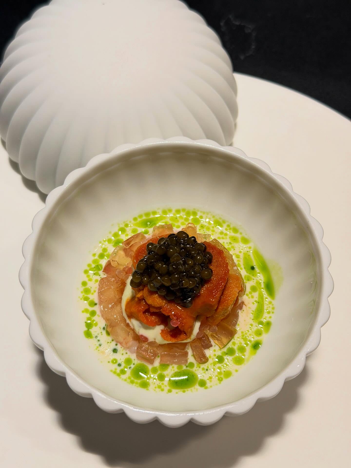 เฟิร์น - นพจิรา ฤกษ์ขจรนามกุล