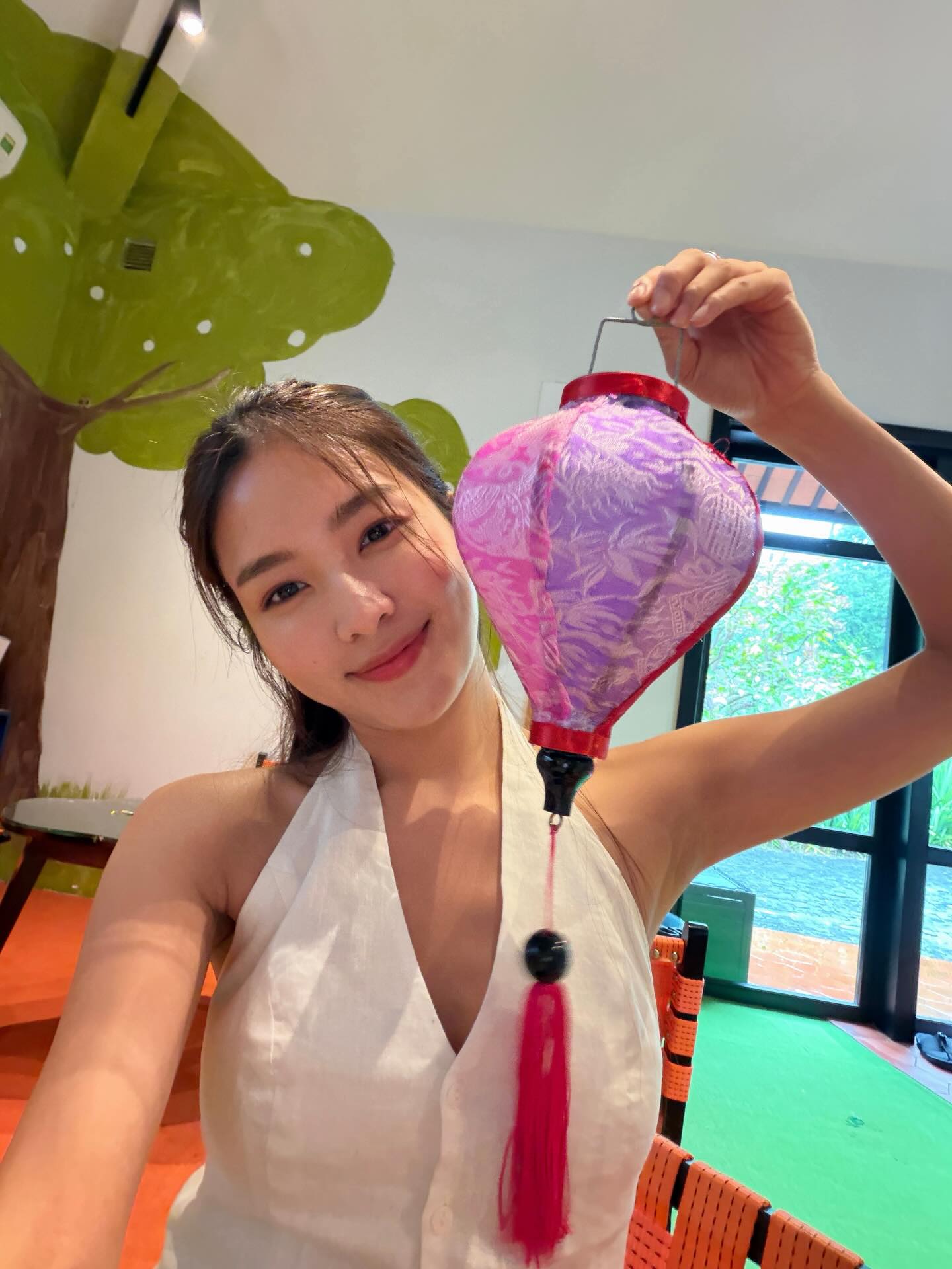 เฟิร์น - นพจิรา ฤกษ์ขจรนามกุล