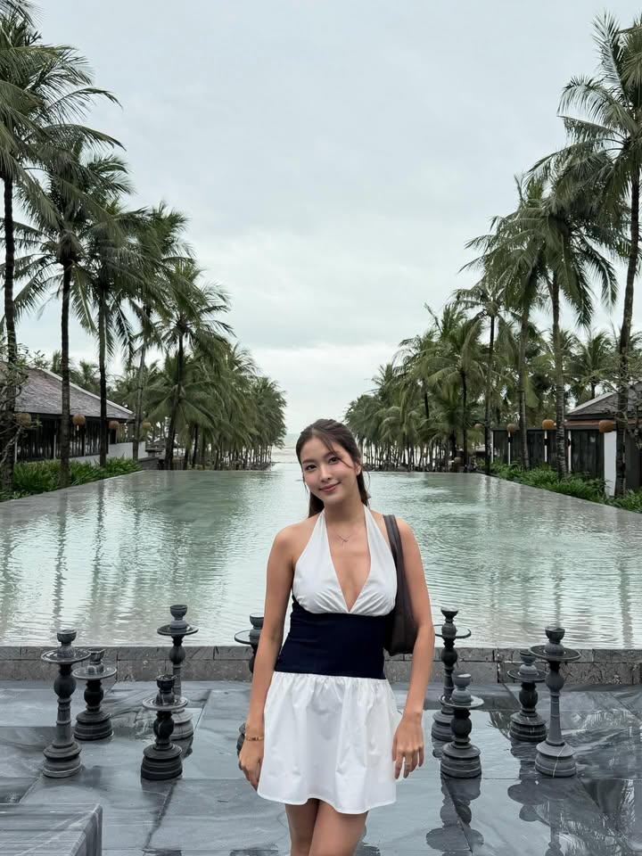 เฟิร์น - นพจิรา ฤกษ์ขจรนามกุล