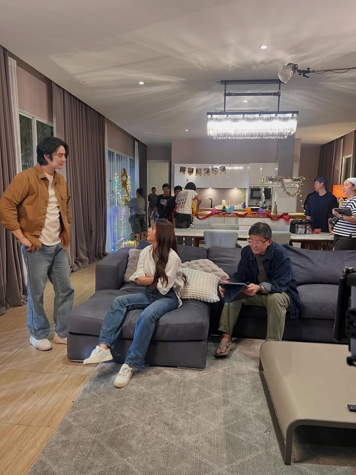 เฟิร์น - นพจิรา ฤกษ์ขจรนามกุล