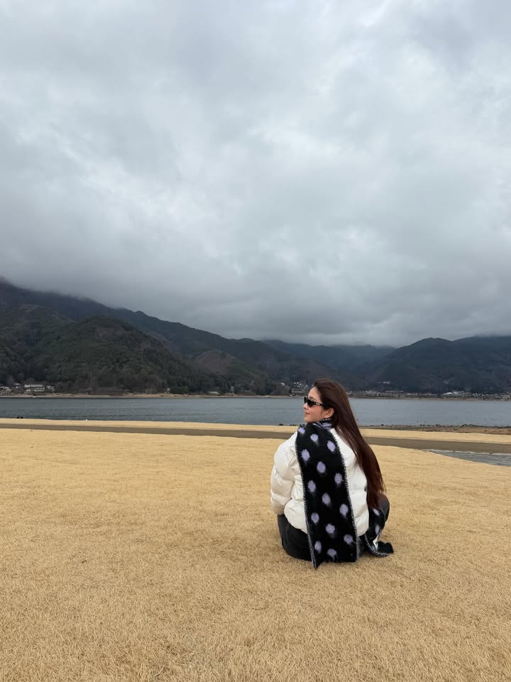 เฟิร์น - นพจิรา ฤกษ์ขจรนามกุล