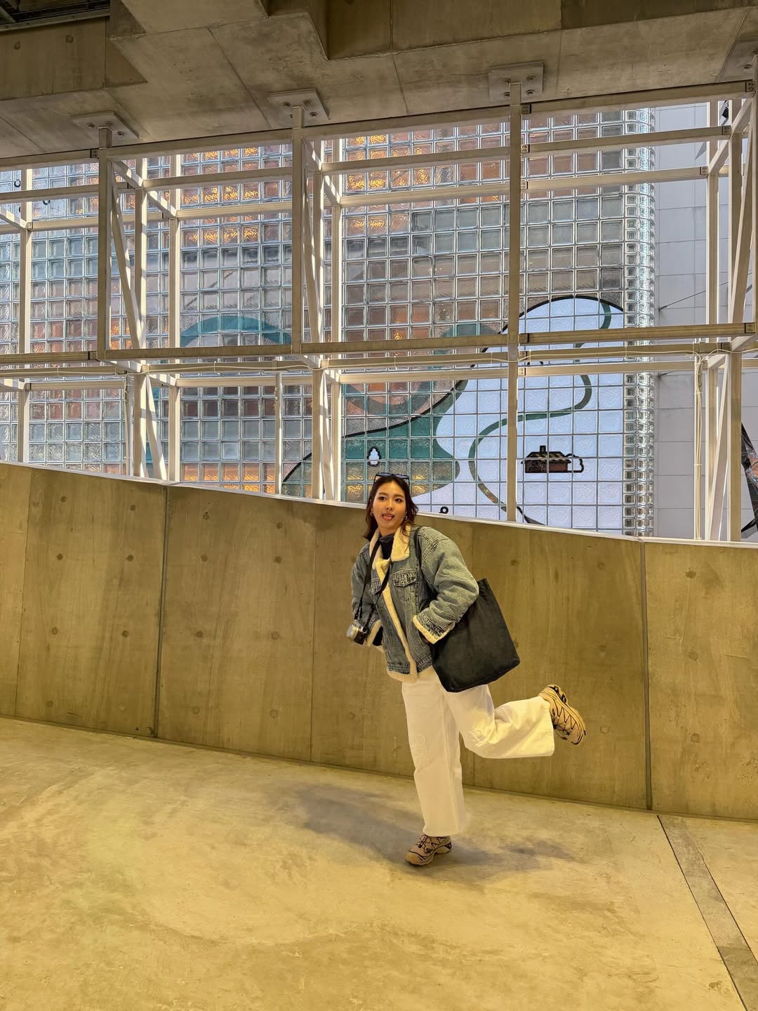 เฟิร์น - นพจิรา ฤกษ์ขจรนามกุล