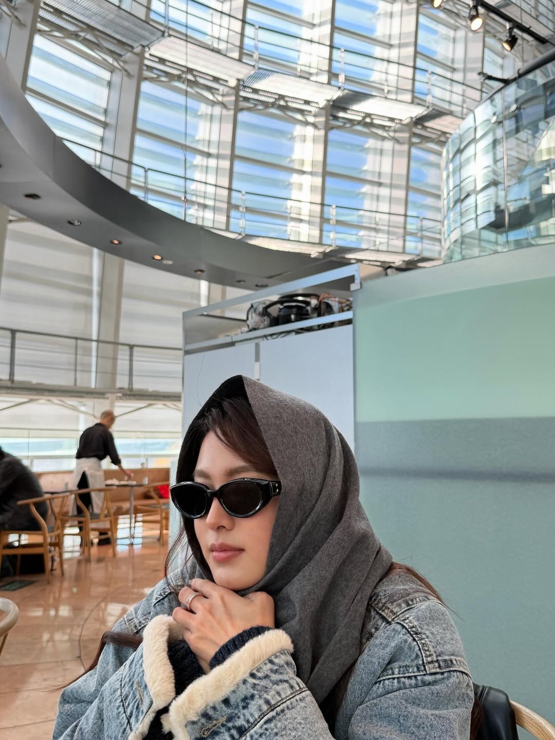 เฟิร์น - นพจิรา ฤกษ์ขจรนามกุล