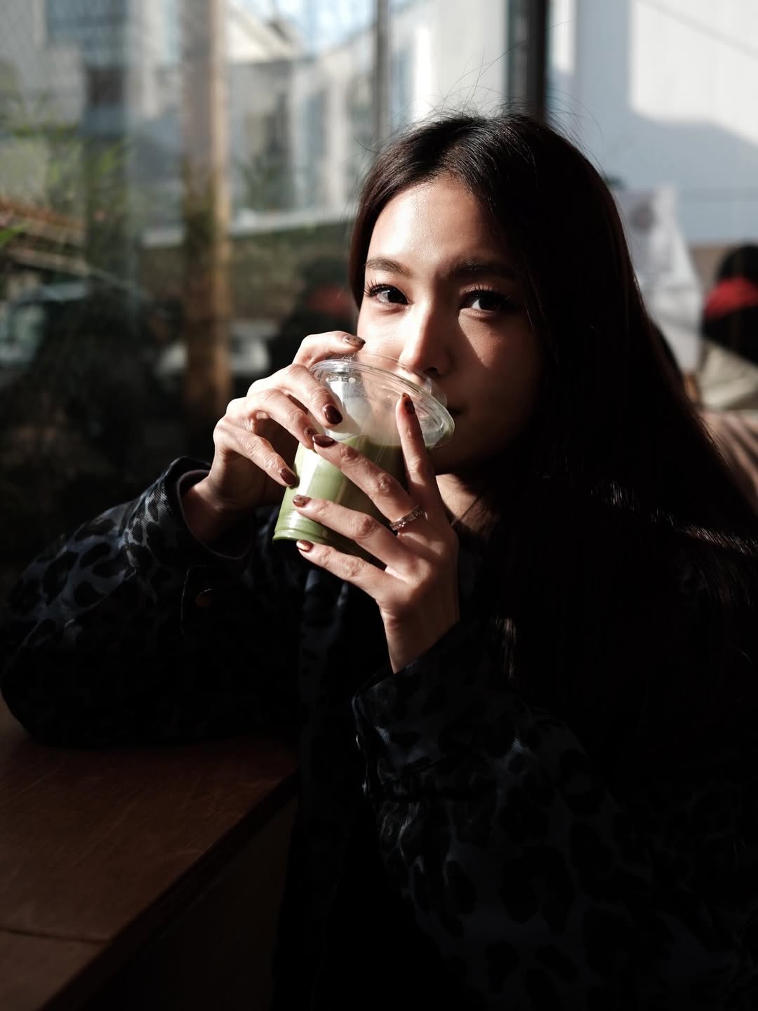 เฟิร์น - นพจิรา ฤกษ์ขจรนามกุล