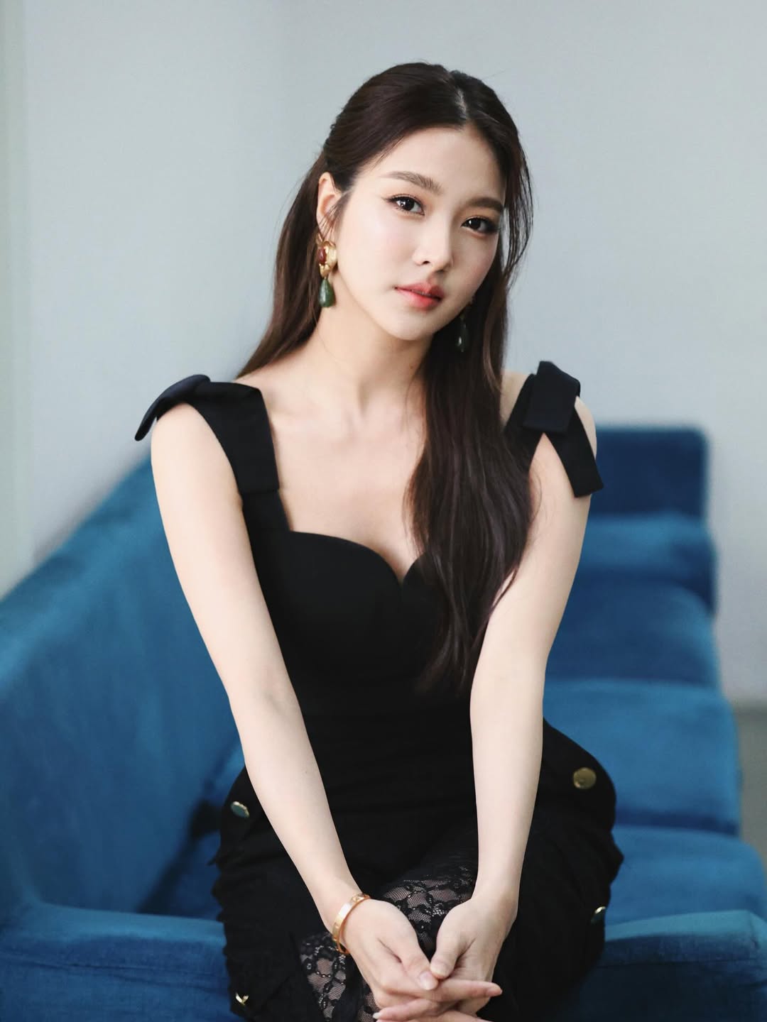 เฟิร์น - นพจิรา ฤกษ์ขจรนามกุล