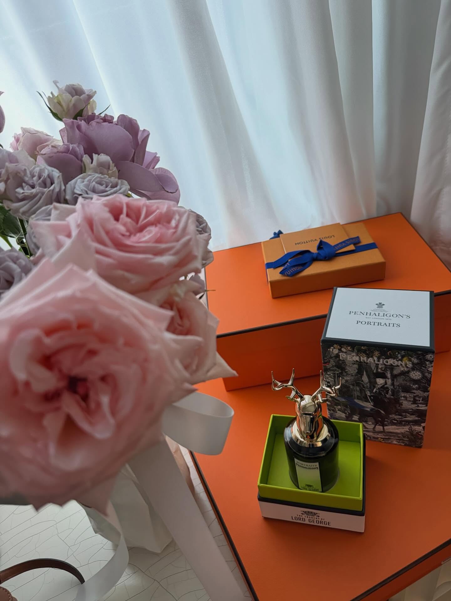 เฟิร์น - นพจิรา ฤกษ์ขจรนามกุล