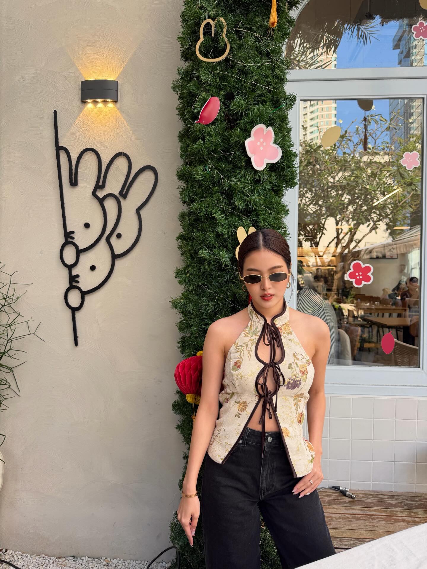 เฟิร์น - นพจิรา ฤกษ์ขจรนามกุล