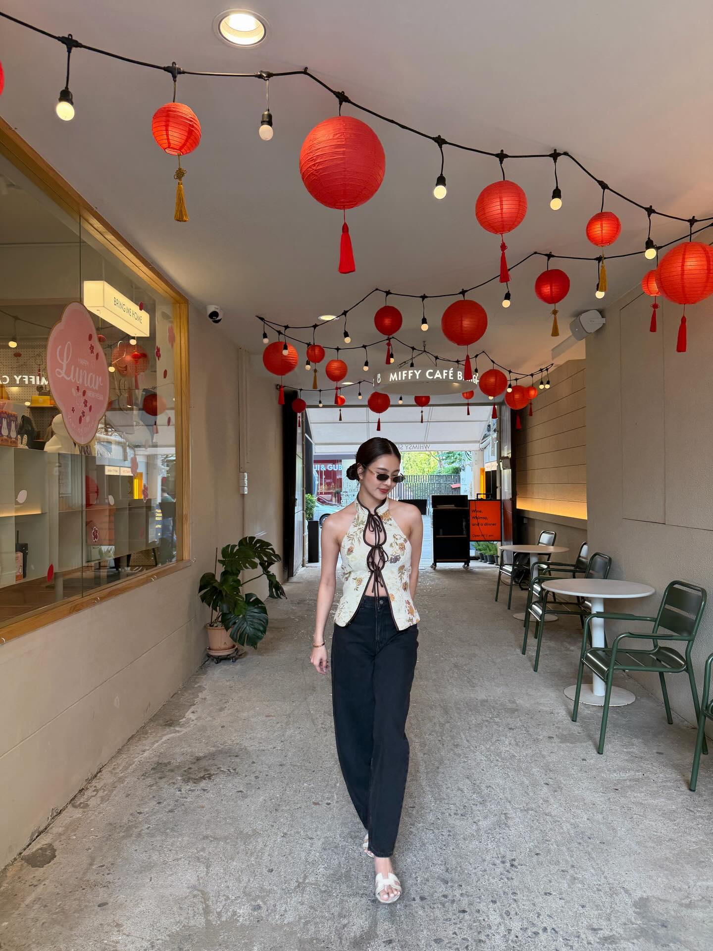 เฟิร์น - นพจิรา ฤกษ์ขจรนามกุล