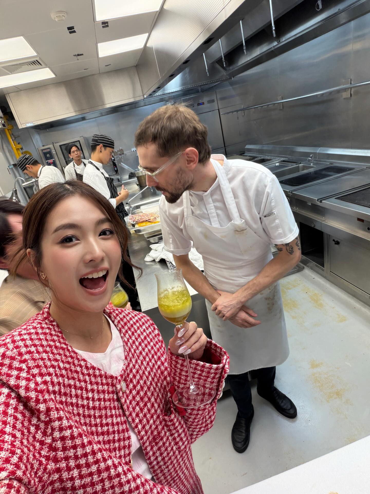 เฟิร์น - นพจิรา ฤกษ์ขจรนามกุล