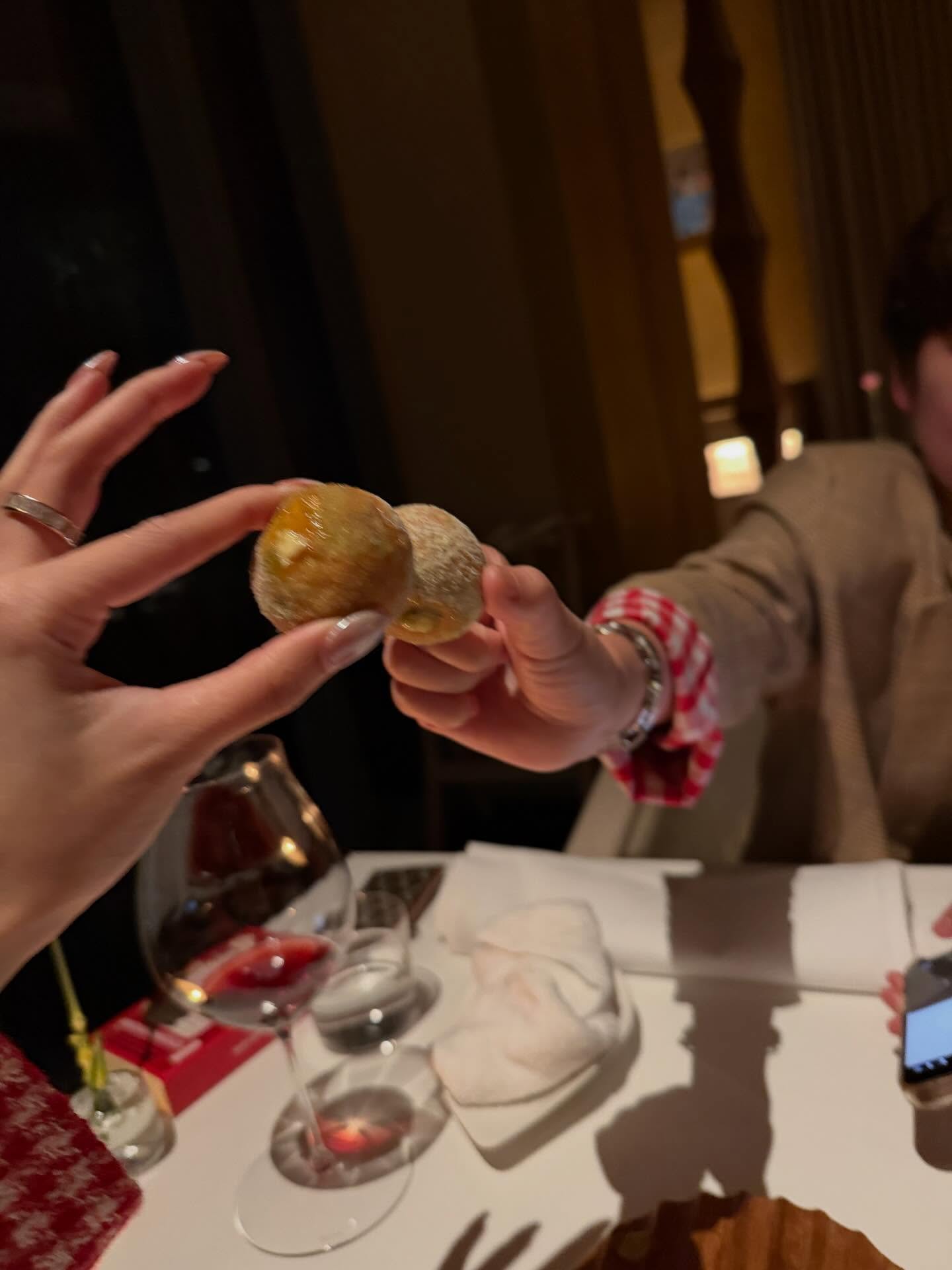 เฟิร์น - นพจิรา ฤกษ์ขจรนามกุล