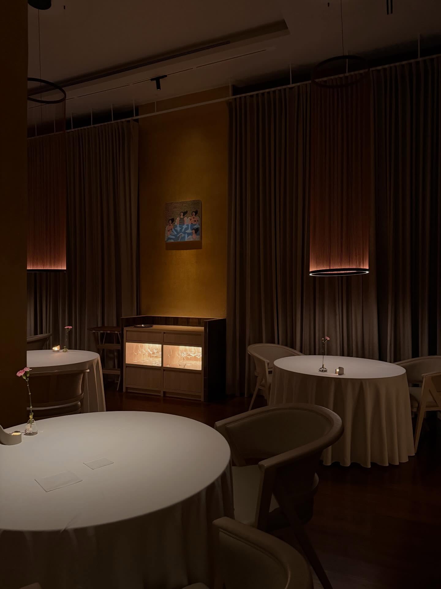 เฟิร์น - นพจิรา ฤกษ์ขจรนามกุล