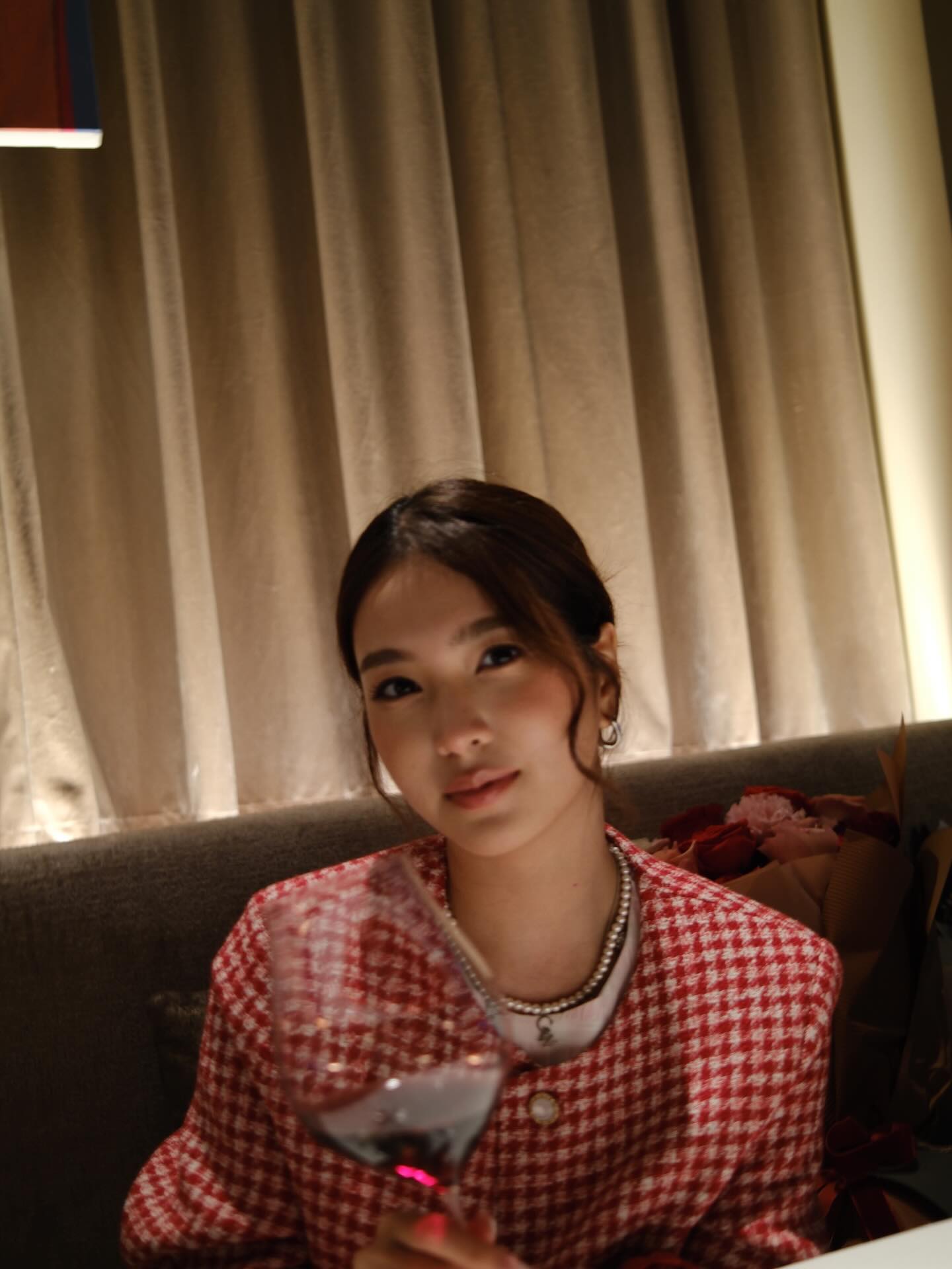 เฟิร์น - นพจิรา ฤกษ์ขจรนามกุล