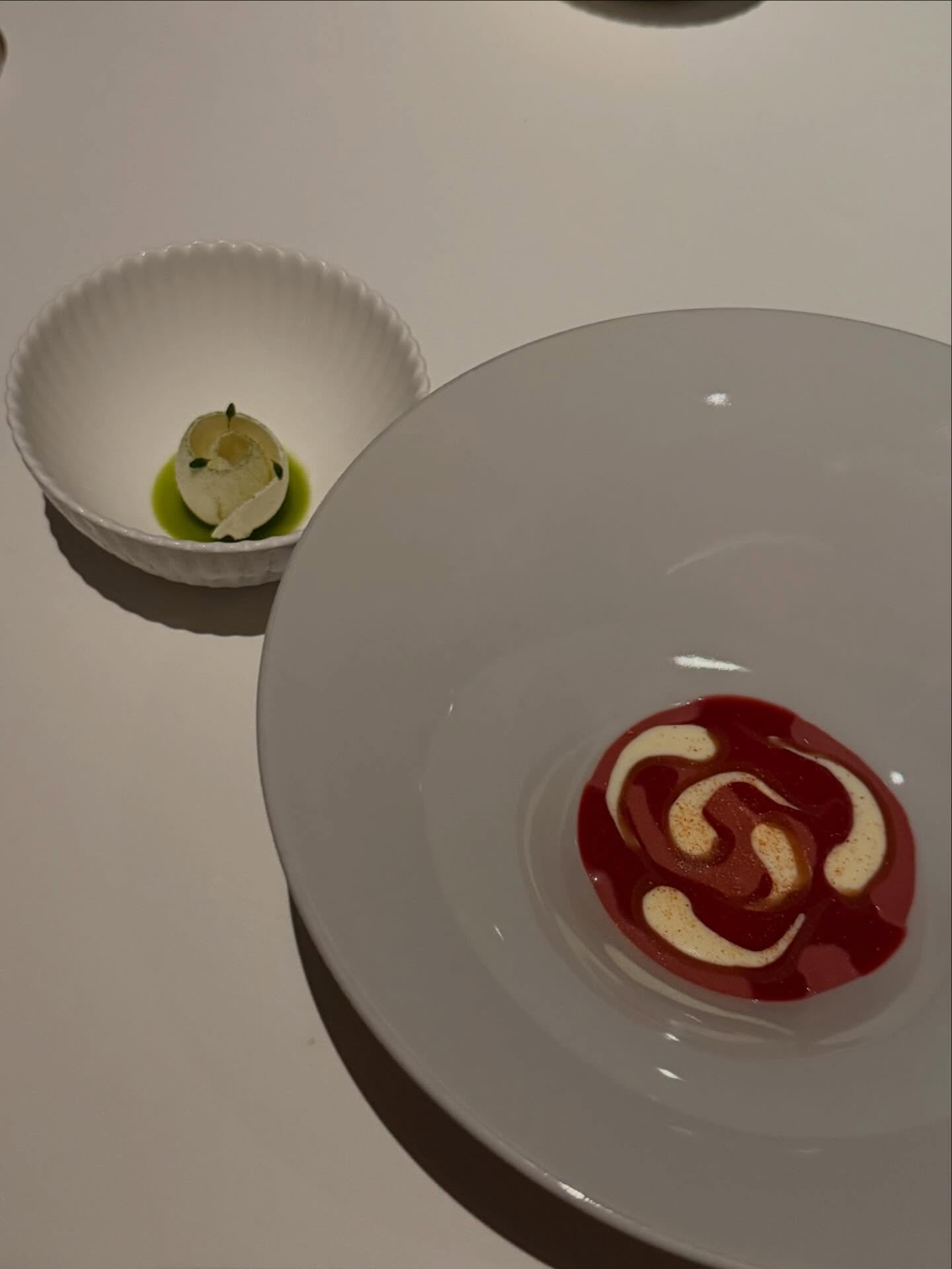 เฟิร์น - นพจิรา ฤกษ์ขจรนามกุล