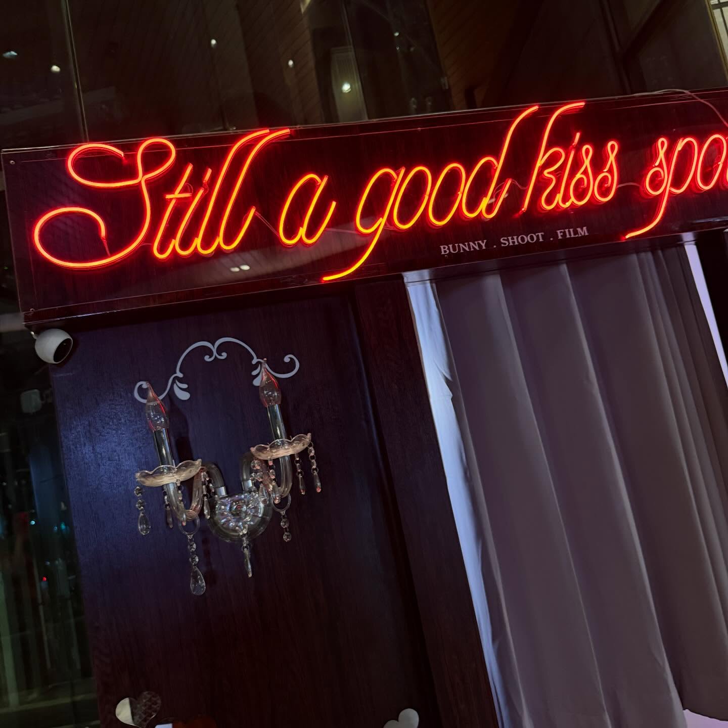 เฟิร์น - นพจิรา ฤกษ์ขจรนามกุล