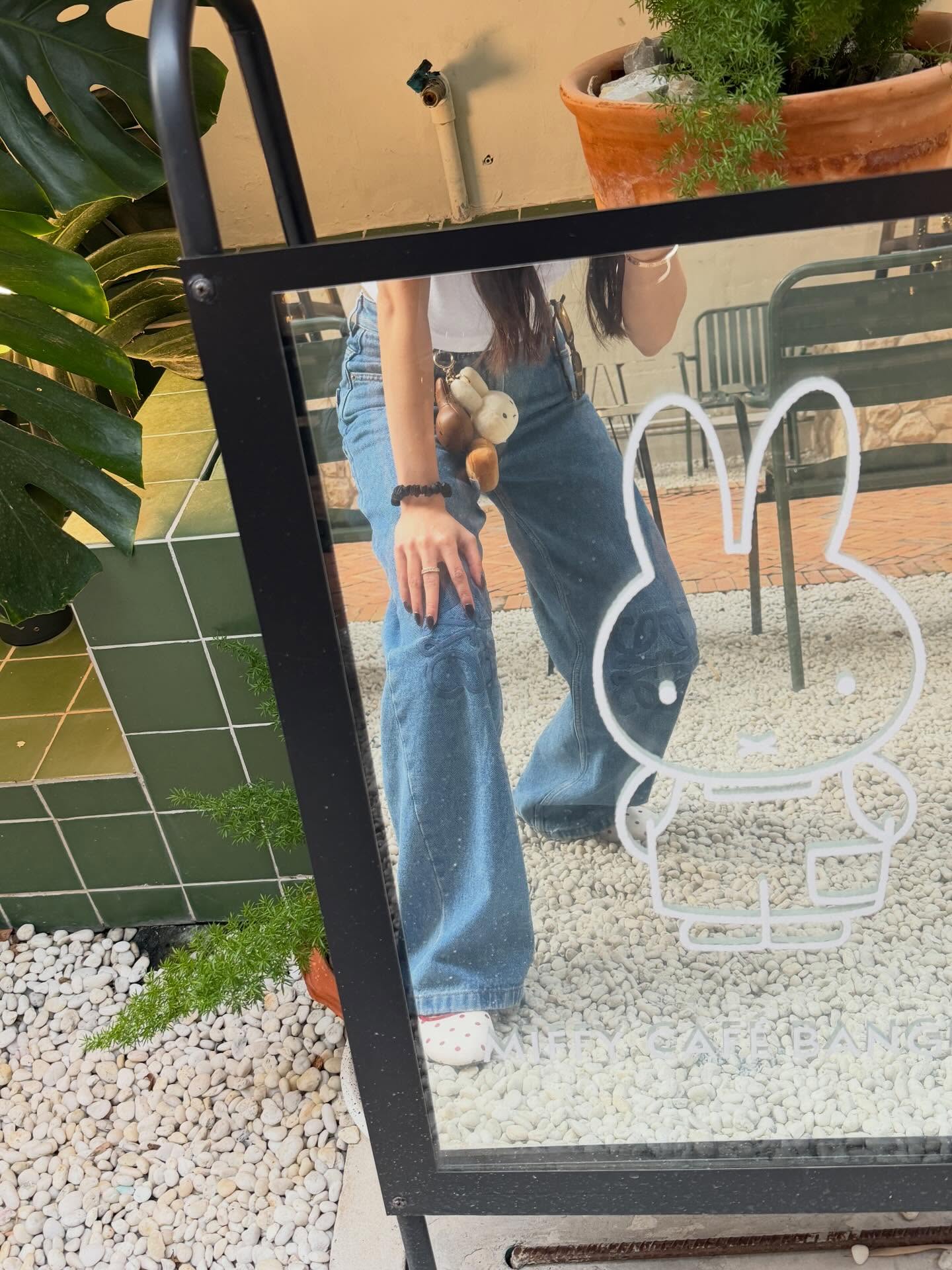 เฟิร์น - นพจิรา ฤกษ์ขจรนามกุล