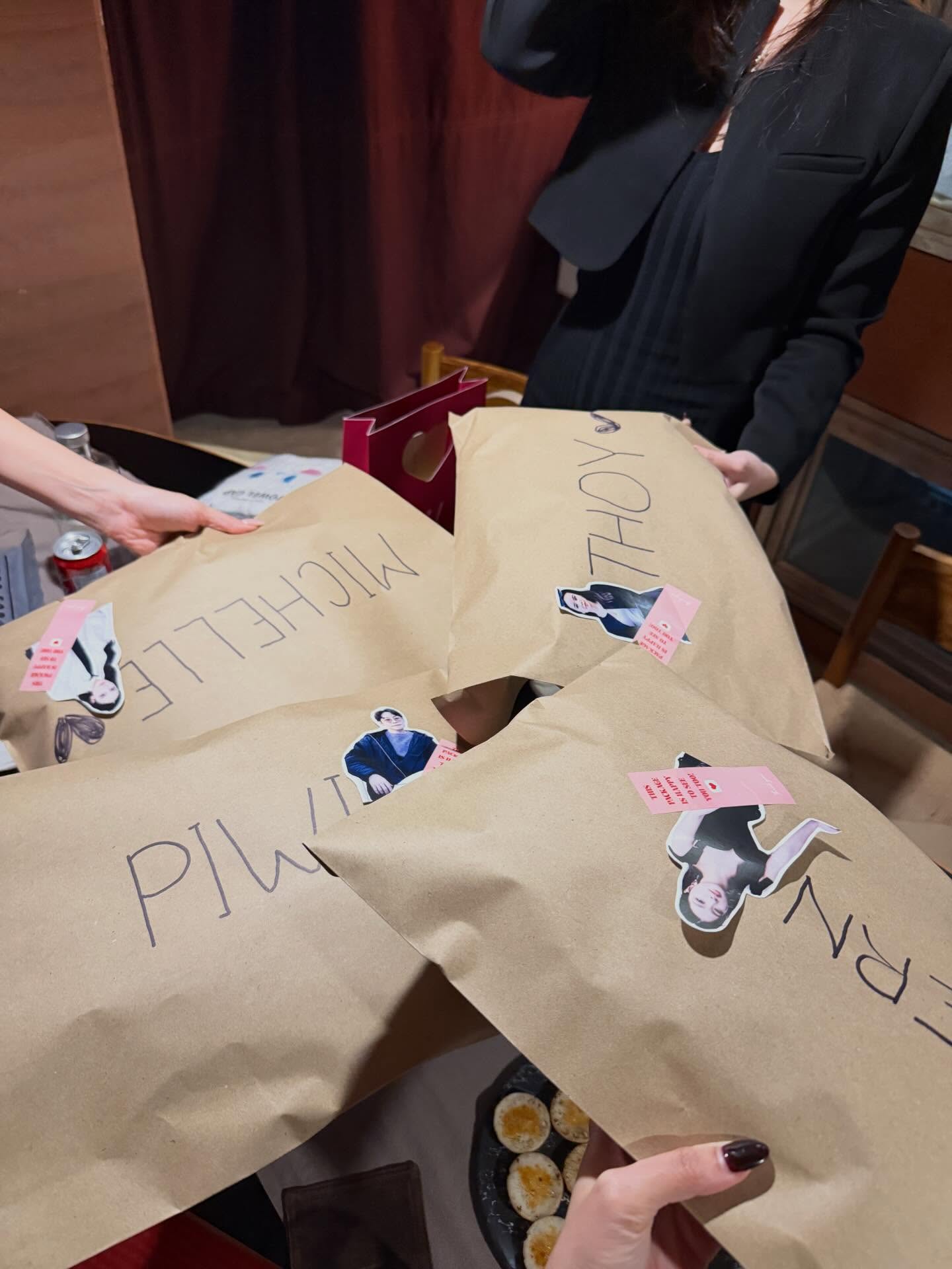 เฟิร์น - นพจิรา ฤกษ์ขจรนามกุล