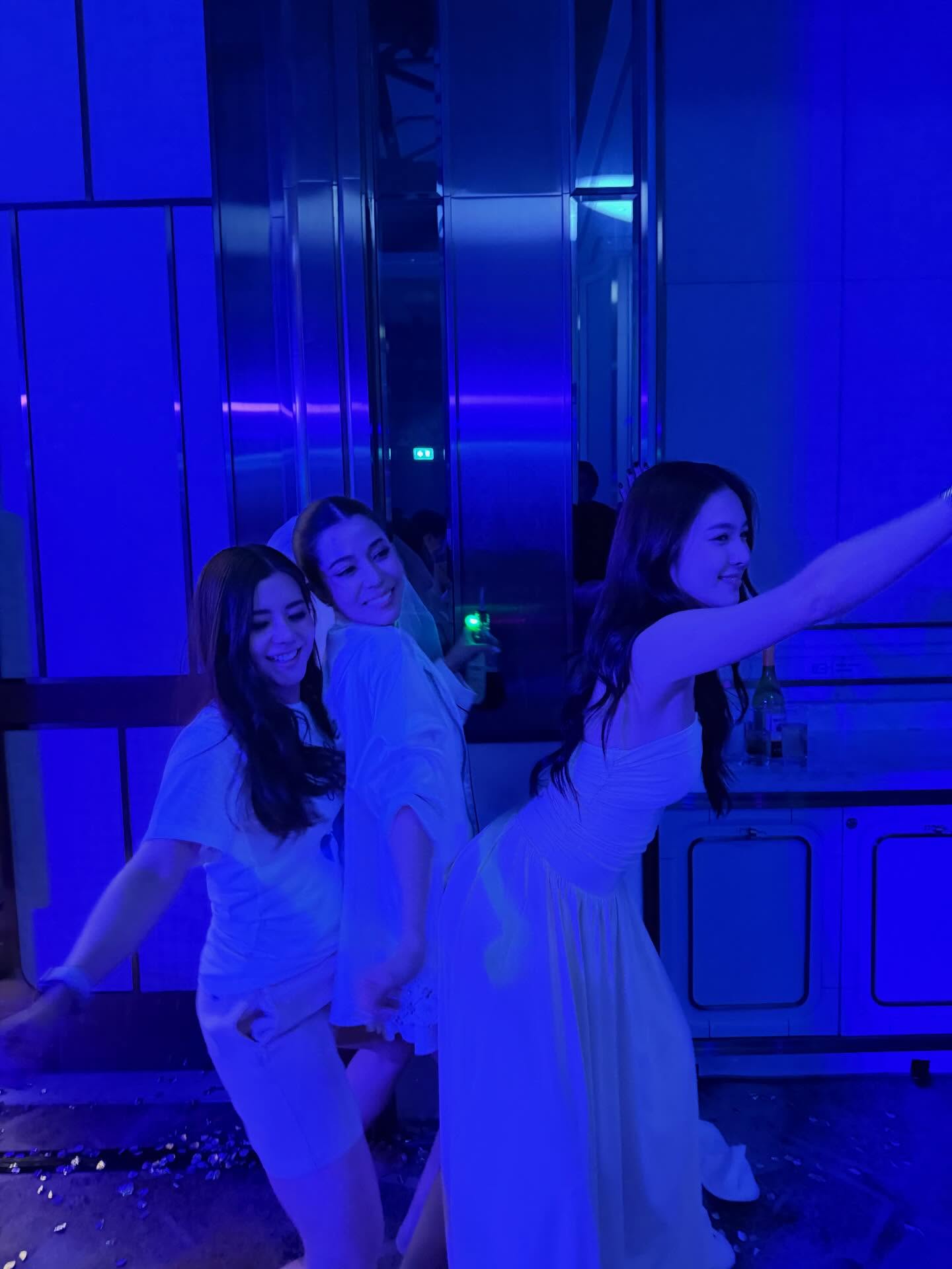 เฟิร์น - นพจิรา ฤกษ์ขจรนามกุล